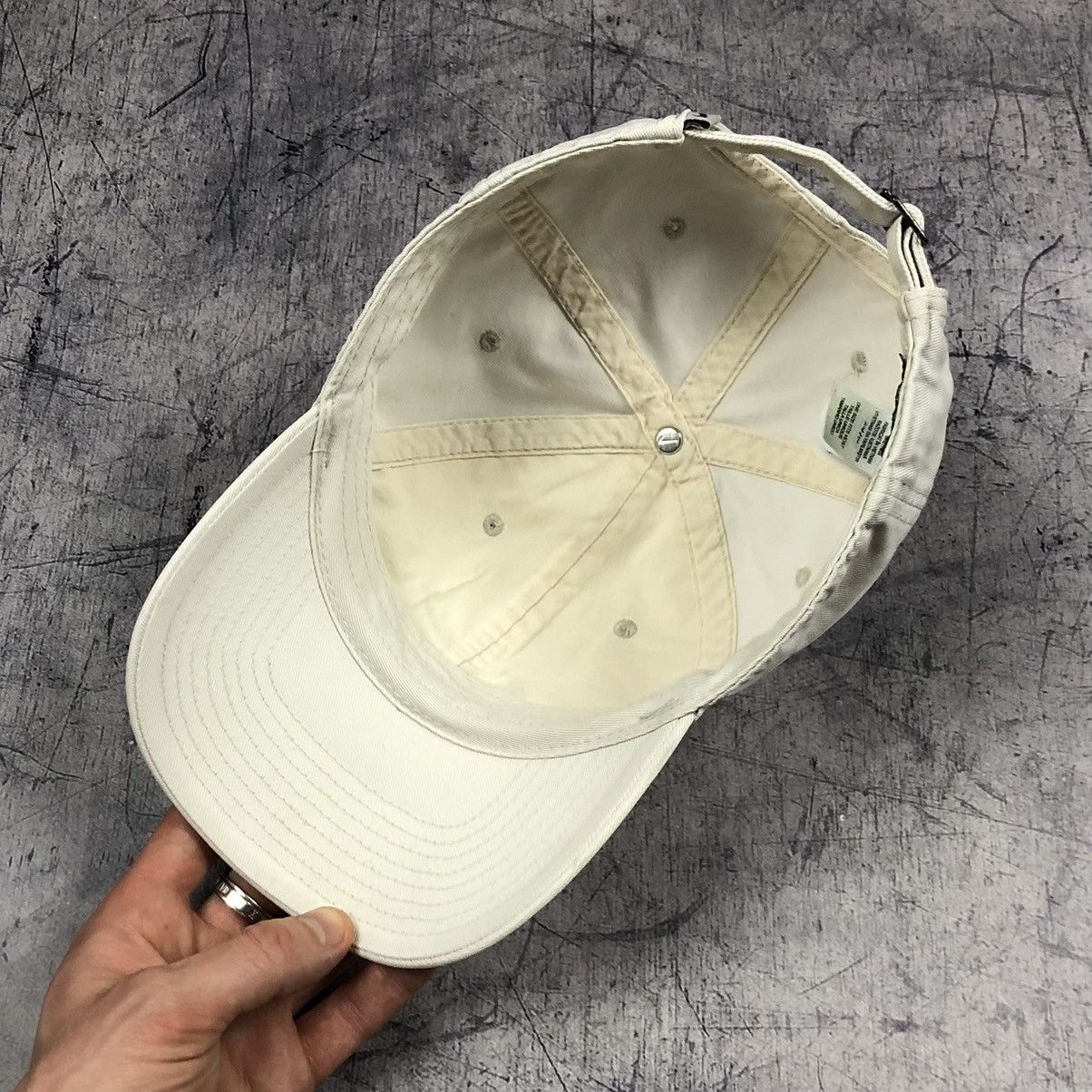 Nike Vintage Nike Beige Cap Size ONE SIZE - 7 Thumbnail