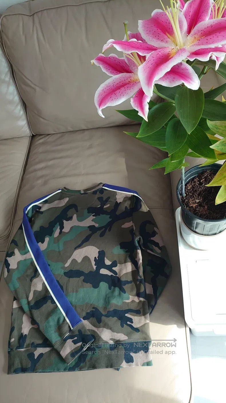 Valentino Valentino Camouflage sweatshirt Size US S / EU 44-46 / 1 - 5 Thumbnail