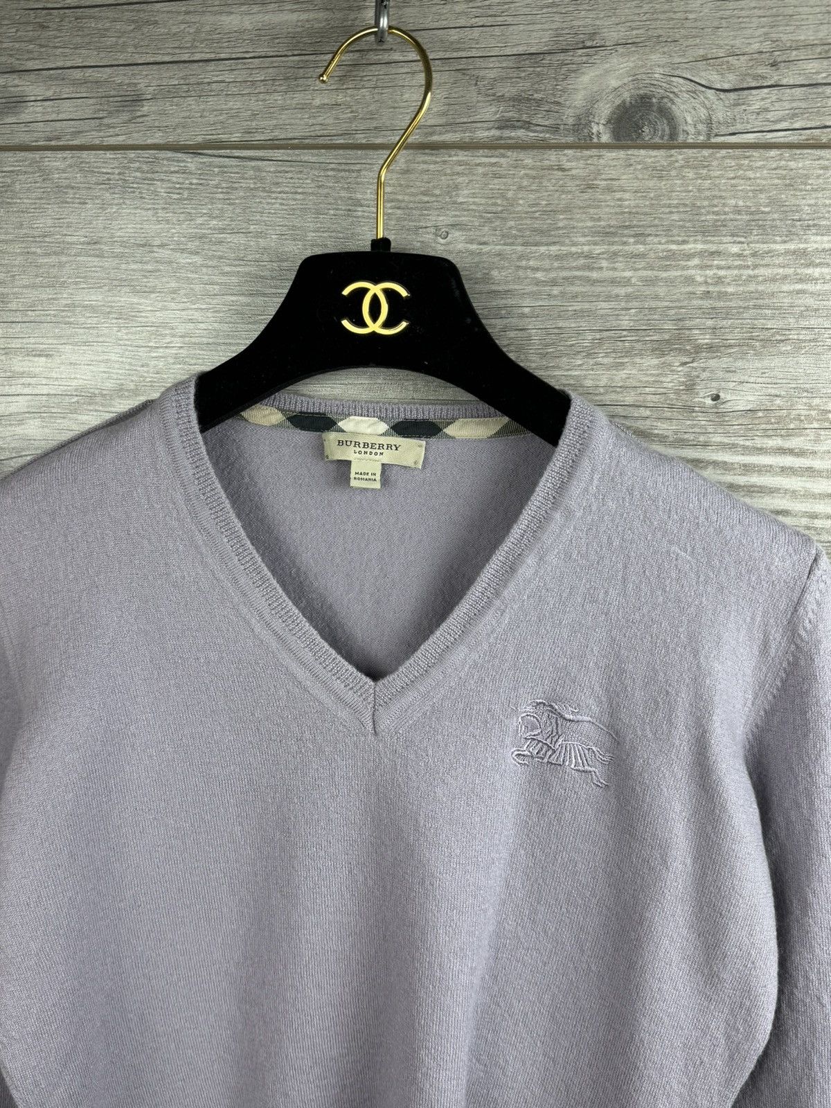 Burberry Vintage Women’s Burberry Sweater size s-m Size S / US 4 / IT 40 - 2 Thumbnail