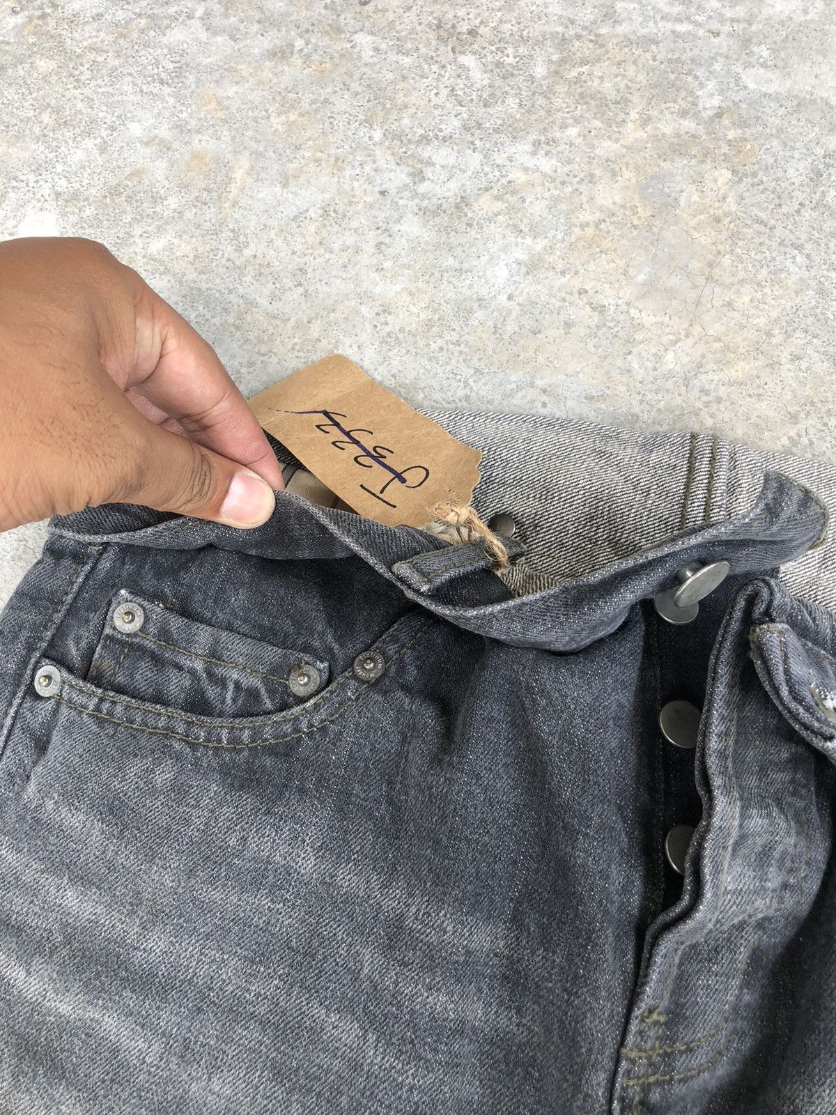 If Six Was Nine Japanese Platium Moussy Flared Jeans Distressee Jeans Size US 31 - 15 Thumbnail