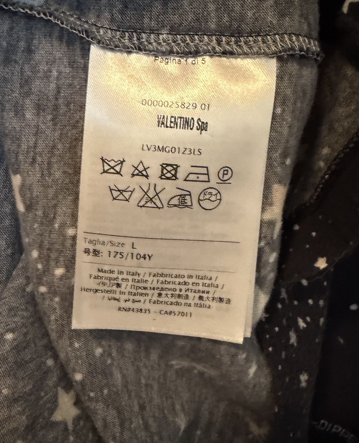Valentino Valentino Galaxy Space Print T-Shirt Black Size L Size US L / EU 52-54 / 3 - 5 Thumbnail