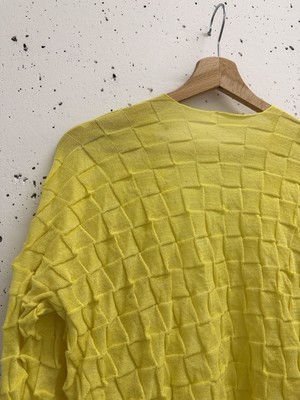 Issey Miyake Issey Miyake Textured Stretch Cardigan Size M / US 6-8 / IT 42-44 - 10 Thumbnail