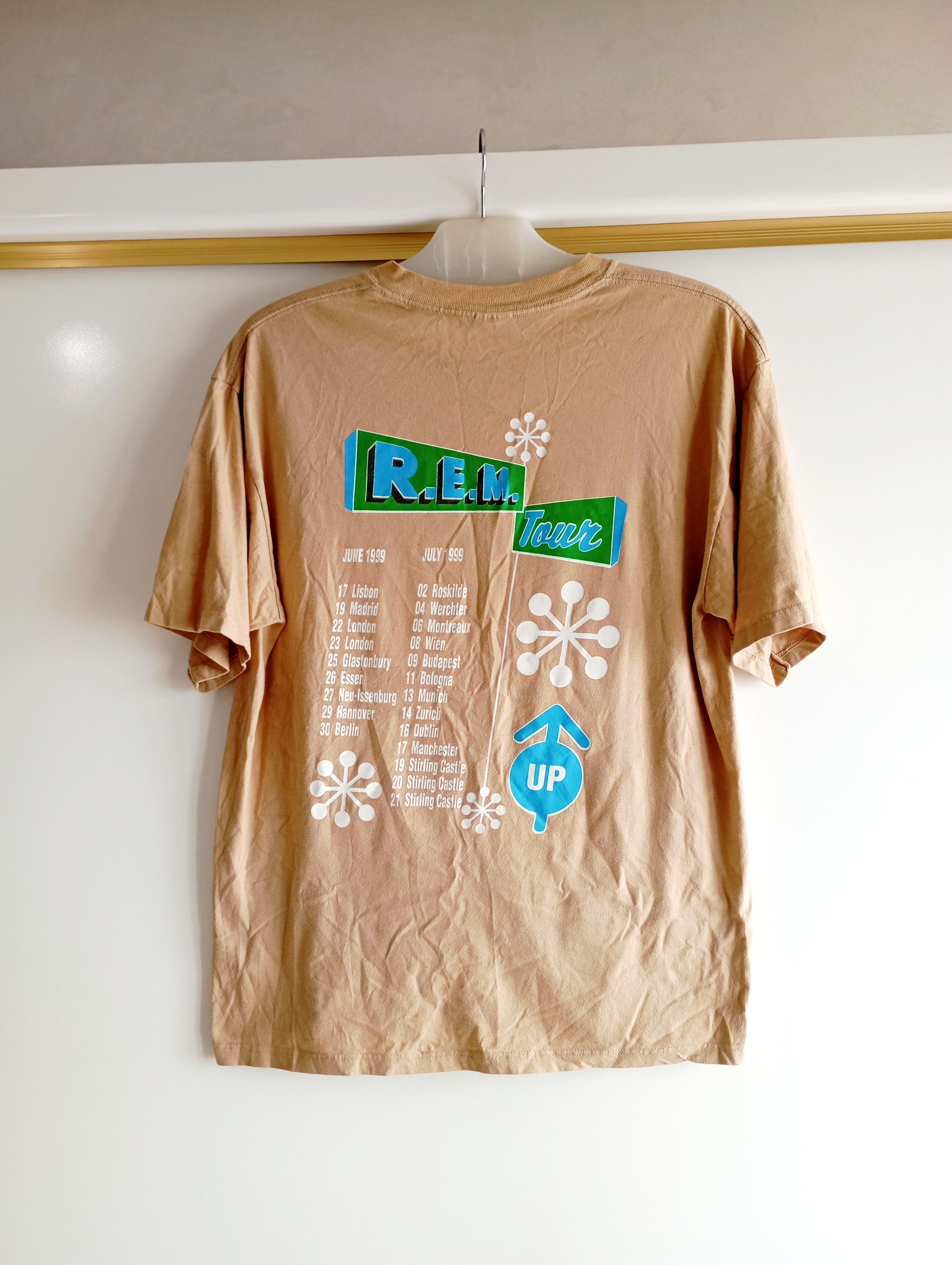 Band Tees *Rare* R.E.M 1999 Rock Band Tour Tshirt Size US M / EU 48-50 / 2 - 7 Thumbnail