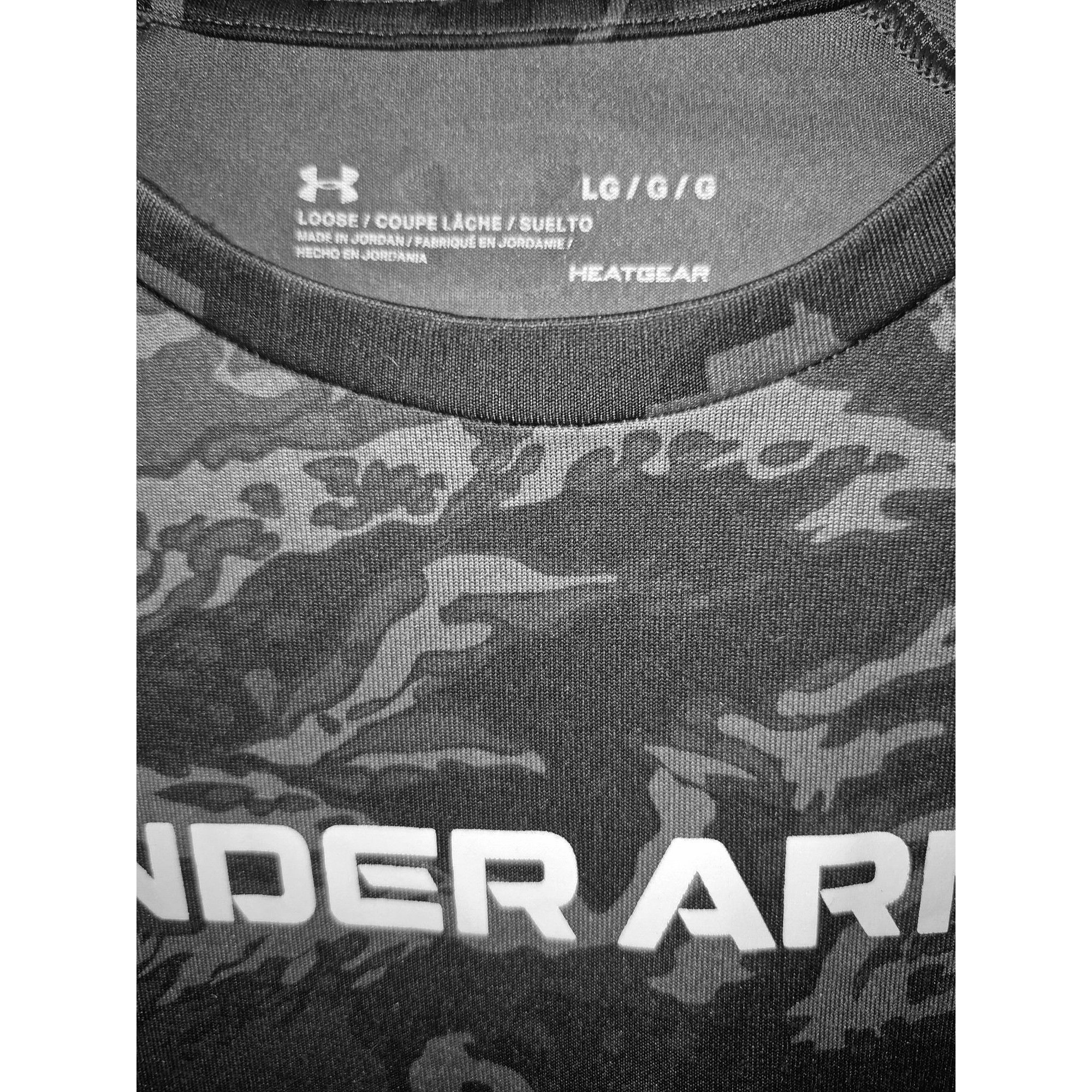 Under Armour Under Armour Mens Loose Fit HeatGear Camo Short Sleeve Shirt Size US L / EU 52-54 / 3 - 2 Thumbnail
