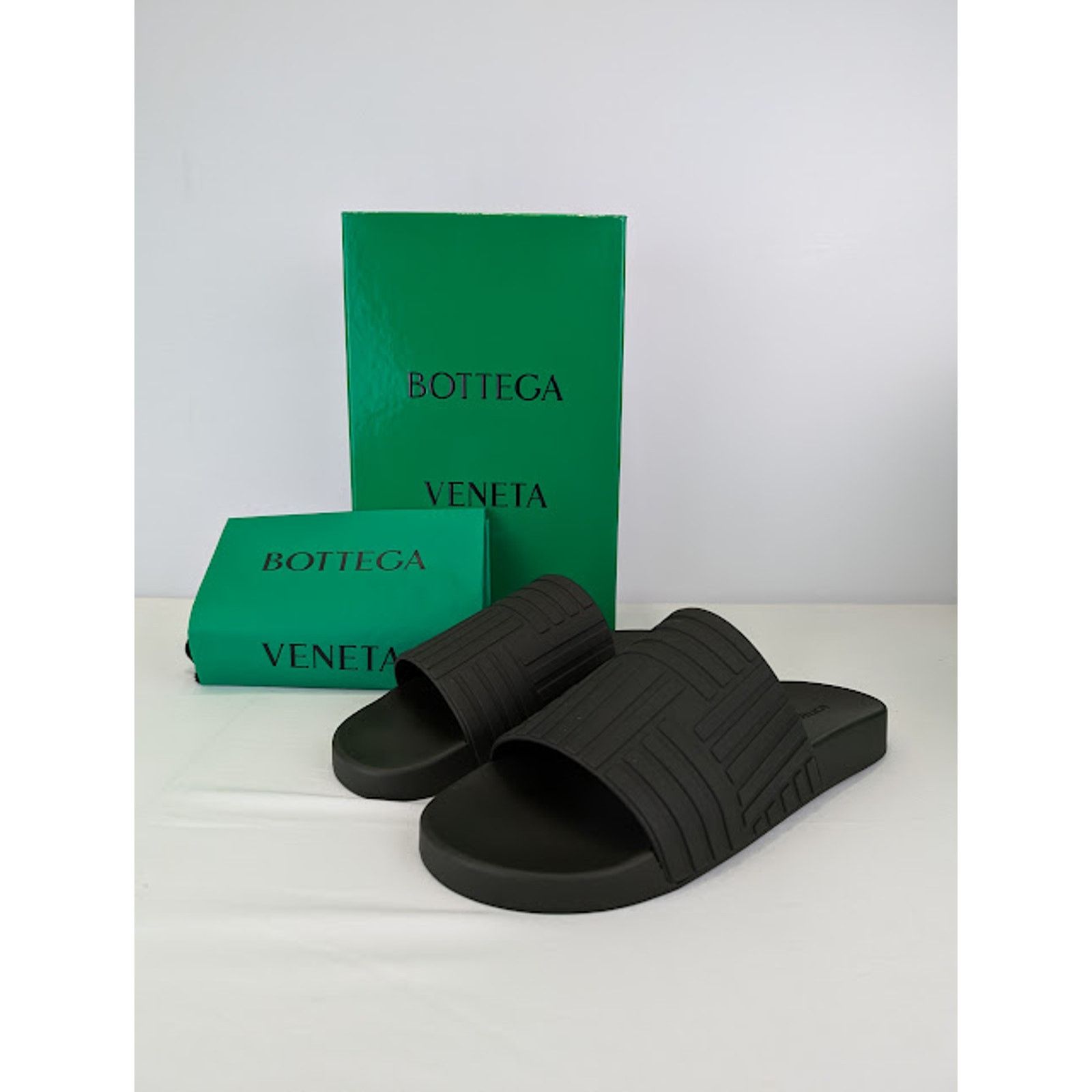 o1rshd1 Rubber Carpet Slider Sandal in Camping