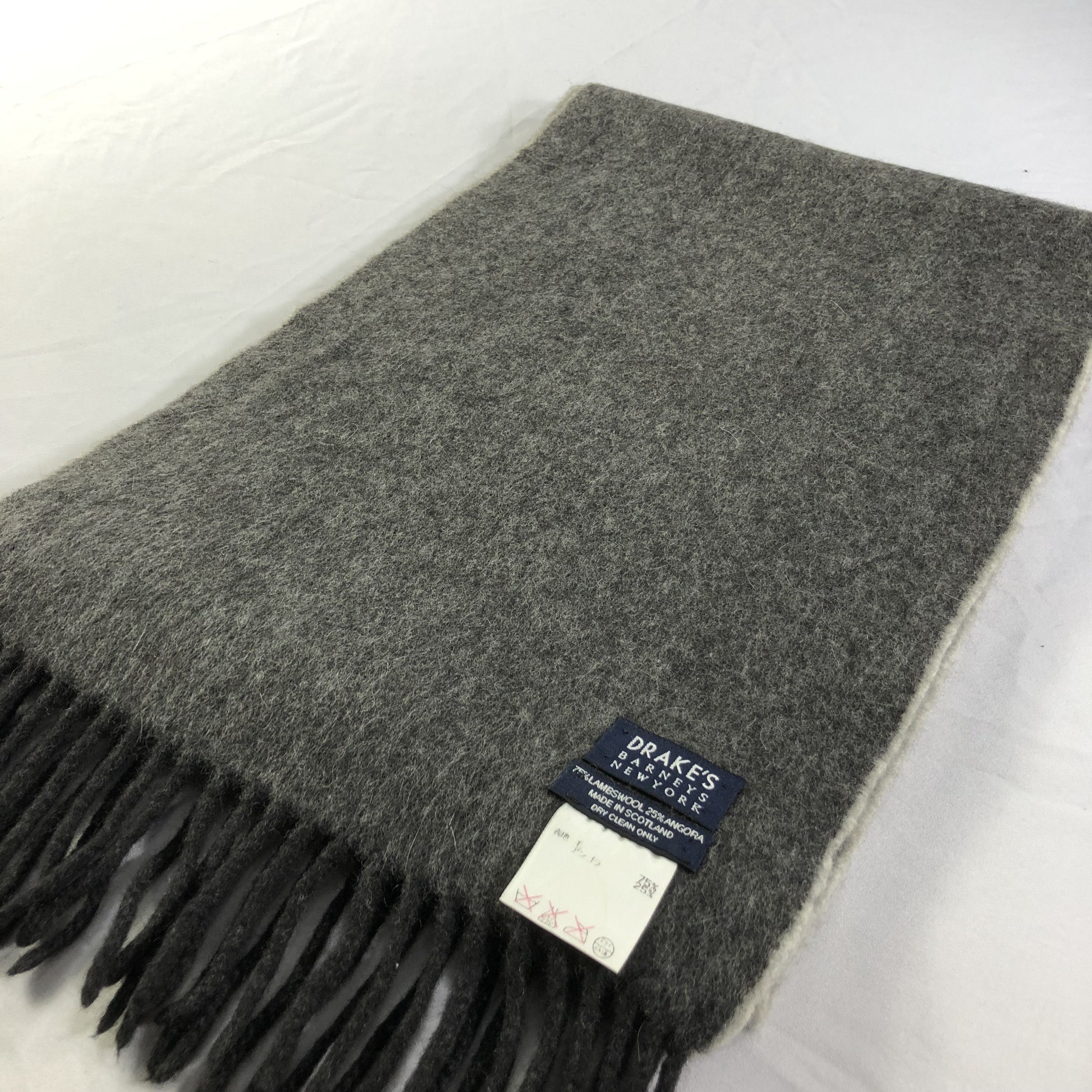 Drake's Drake's X Barneys New York Grey Wool Scarf Muffler V1403 Size ONE SIZE - 3 Thumbnail