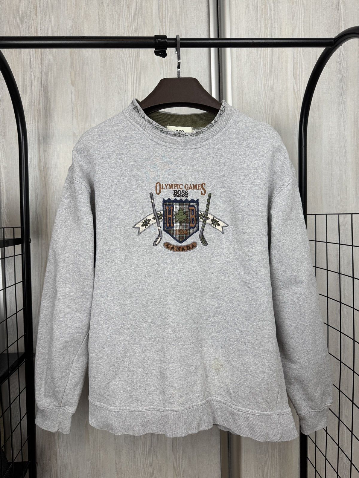Hugo Boss Boss Hugo Boss Olympic Games Canada vintage 90s sweatshirt Size US L / EU 52-54 / 3 - 2 Thumbnail