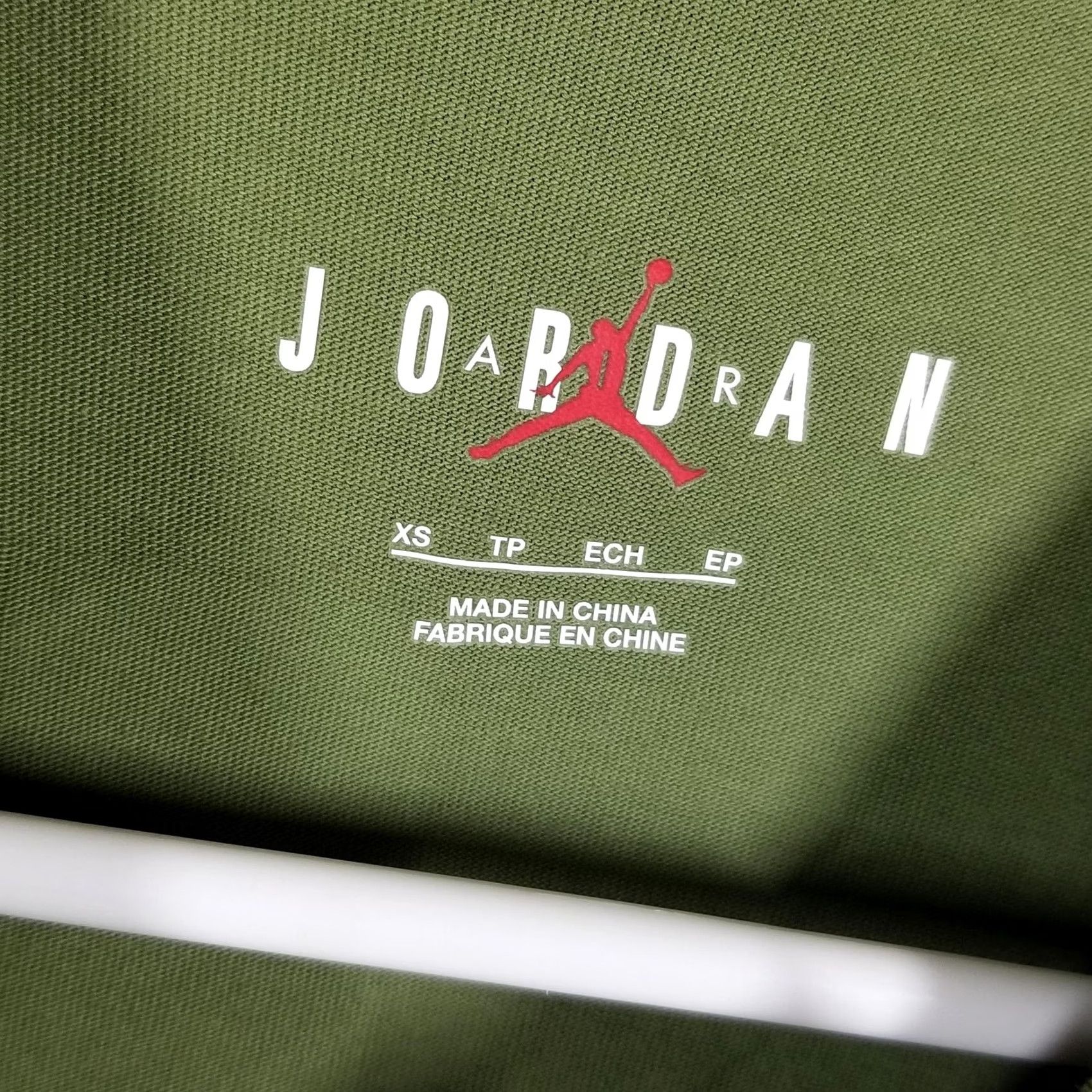 Jordan Brand Jordan Air Graphic T-Shirt Men XS Green FD7025-340 Size US XS / EU 42 / 0 - 4 Thumbnail