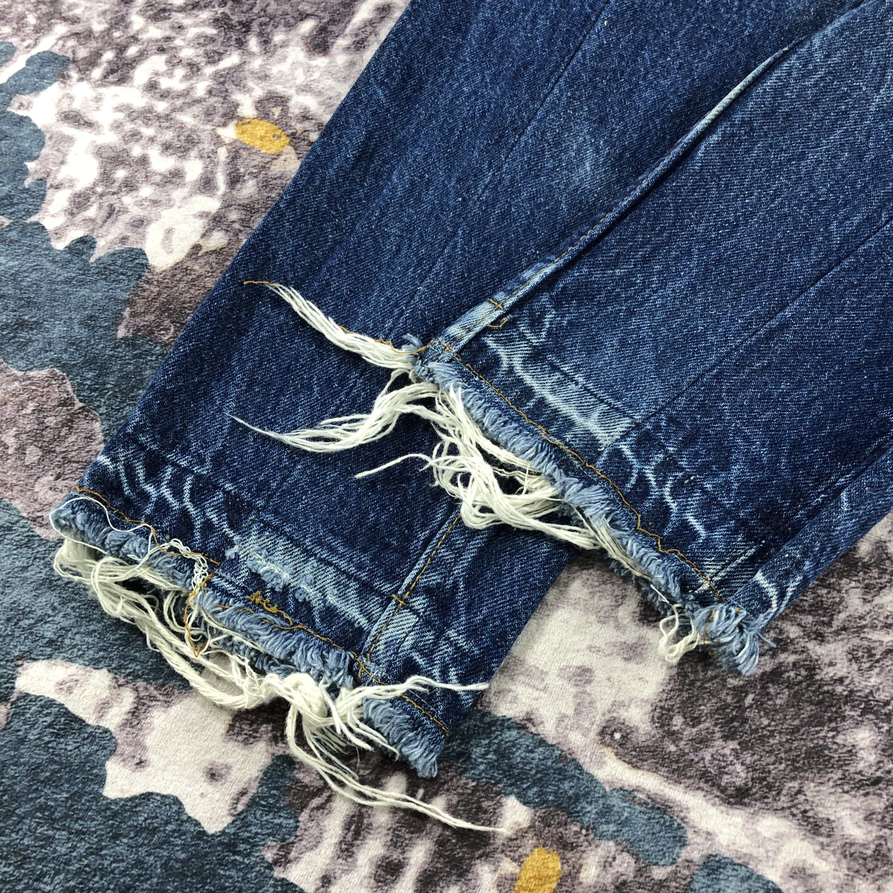 Levi's × Vintage Vintage 90s Blue Wash Levis 501 Jeans-JM2177 Size US 35 - 4 Thumbnail