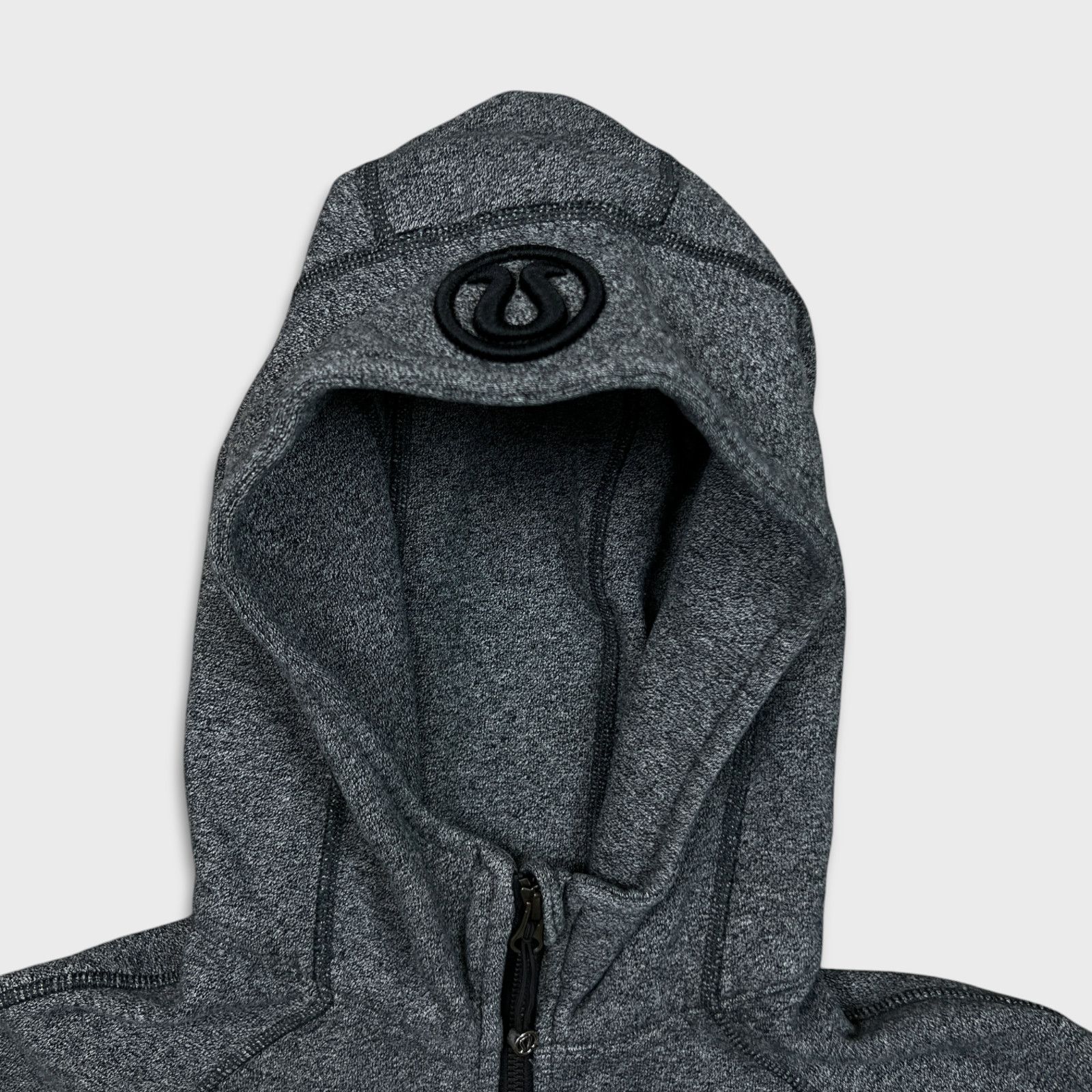 Lululemon × Vintage Lululemon Scuba Hoodie Medium Hooded Sweatshirt Thumbholes Size M / US 6-8 / IT 42-44 - 2 Thumbnail