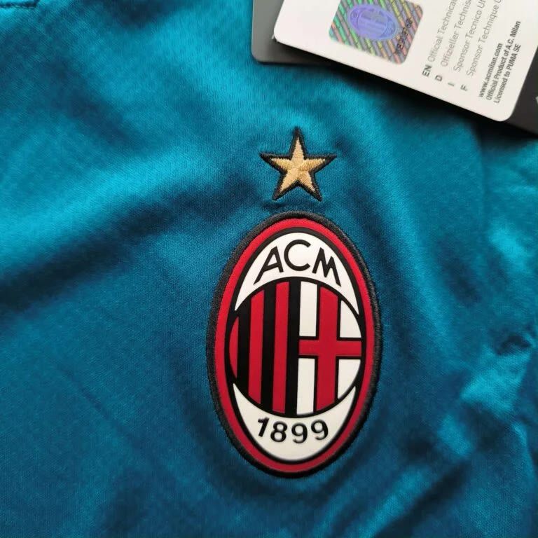 Puma NEW AC Milan 2020-21 Puma third football jersey size M Size US M / EU 48-50 / 2 - 3 Thumbnail