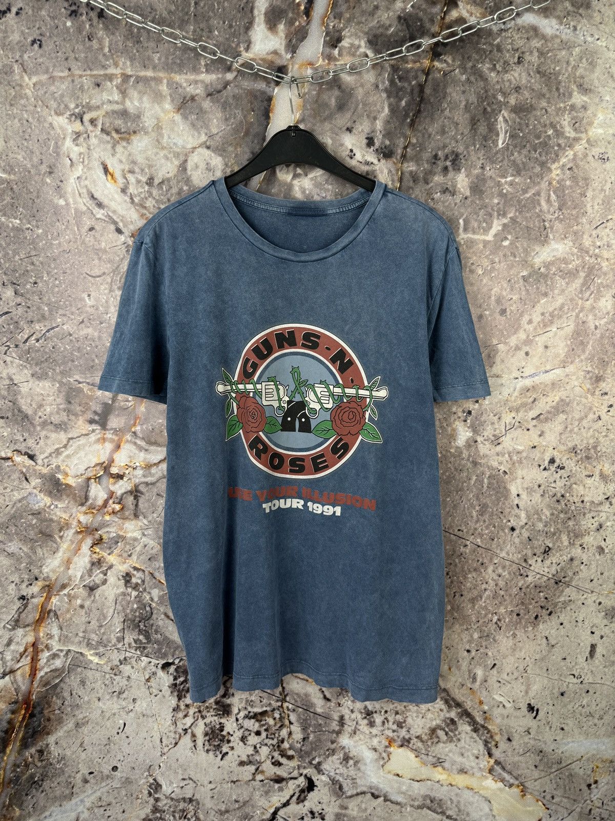 Guns N' Roses Men’s Gunse N Roses T-Shirt Use Your Illusion Tour 1991 Size US XL / EU 56 / 4 - 1 Thumbnail