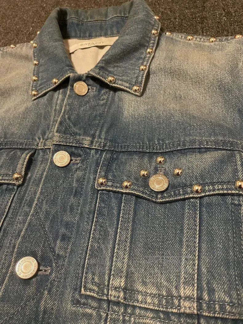 Givenchy Givenchy Studded Denim Jacket Outerwear. Size US S / EU 44-46 / 1 - 3 Thumbnail