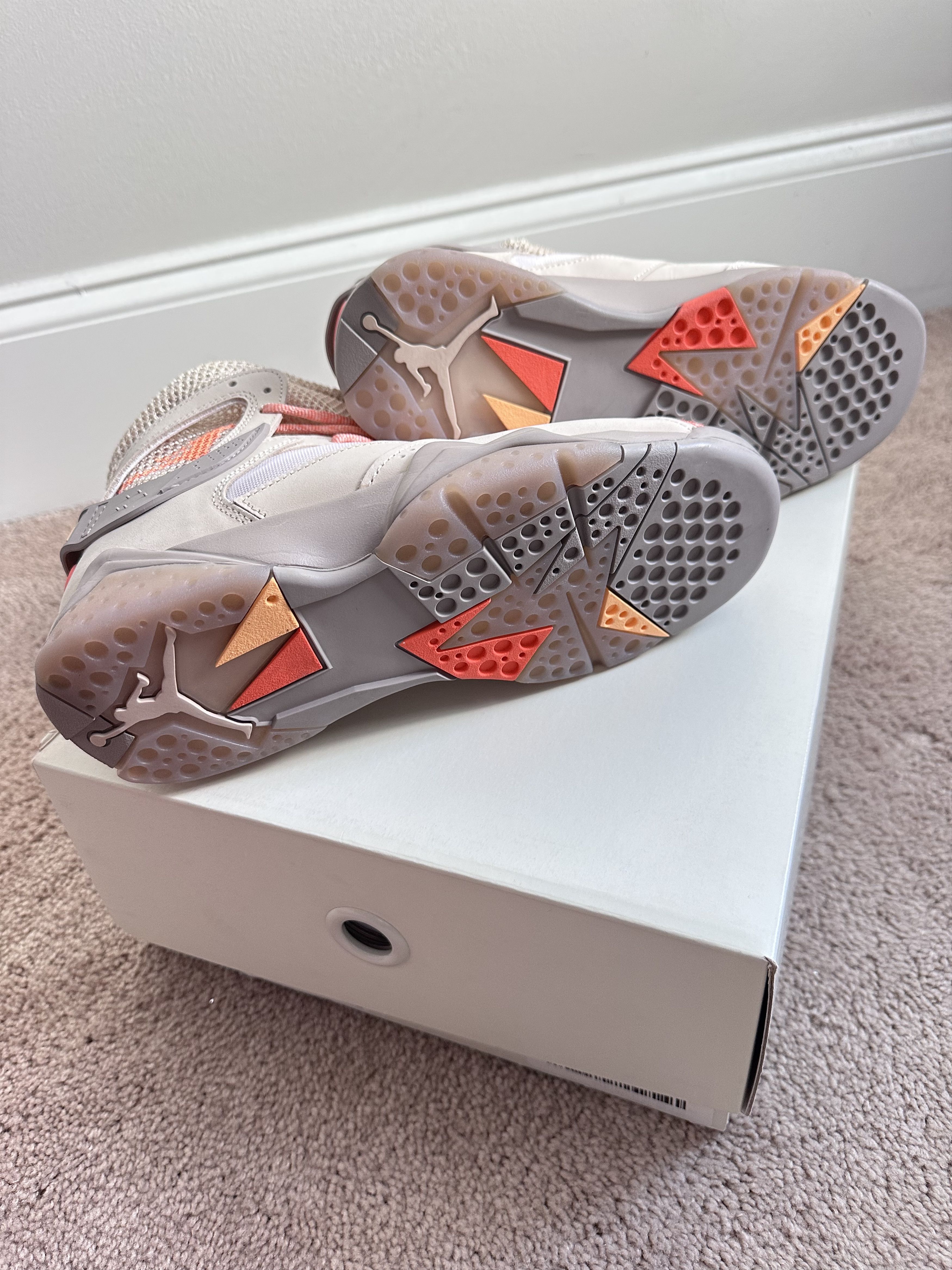 Jordan Brand Nike Air Jordan 7 Retro SP x Bephie’s Beauty Supply Size US 9 / IT 39 - 4 Thumbnail