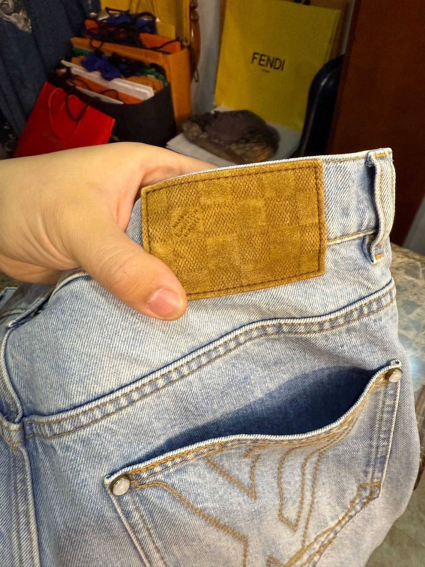 Louis Vuitton LV Bootcut Jeans 32W New Back Logo Embroidery Suede Size US 32 / EU 48 - 6 Thumbnail