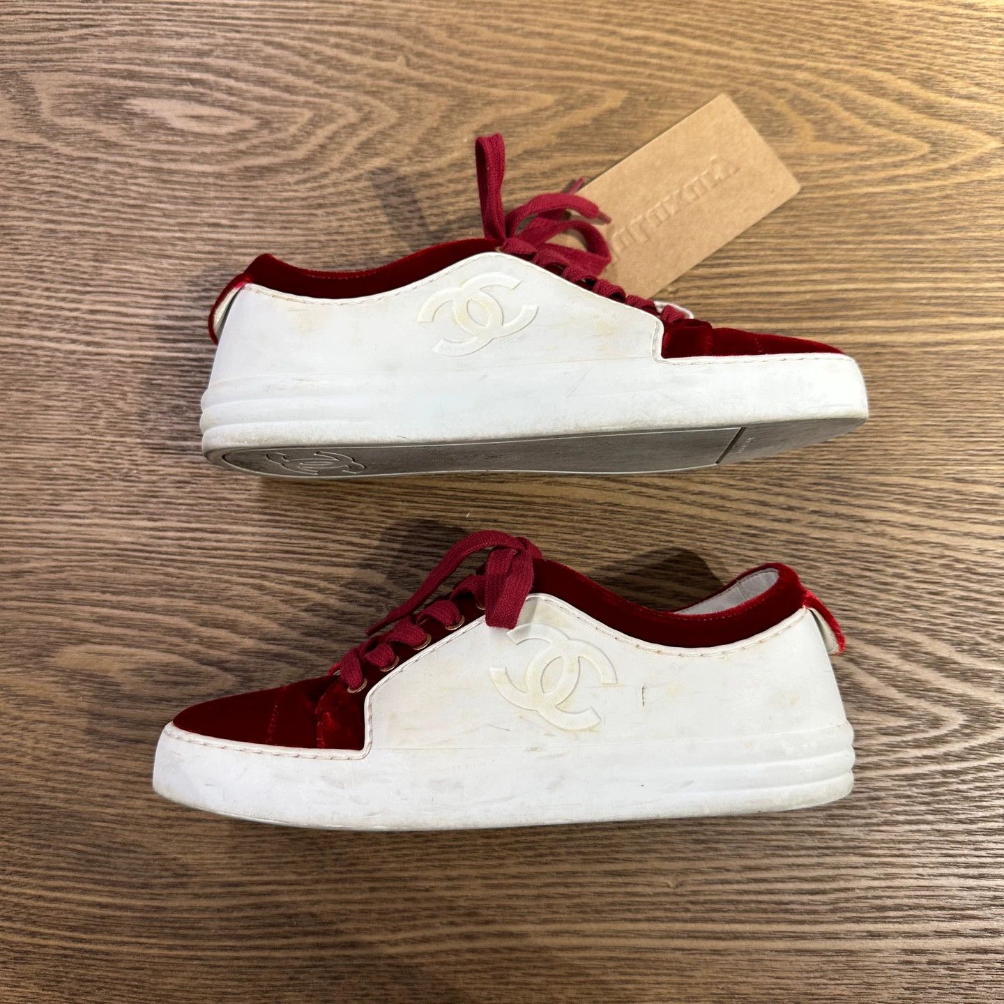 Chanel Chanel feb156 velvet red-white logo sneakers women's Size US 4 / IT 34 - 3 Thumbnail