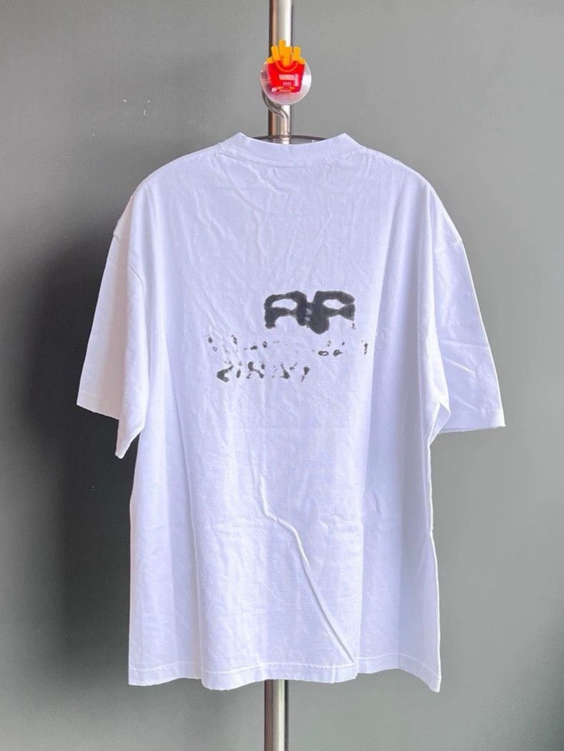 Balenciaga Balenciaga SS23 Letter Printed Crewneck Short Sleeve T-Shi Size US S / EU 44-46 / 1 - 2 Thumbnail