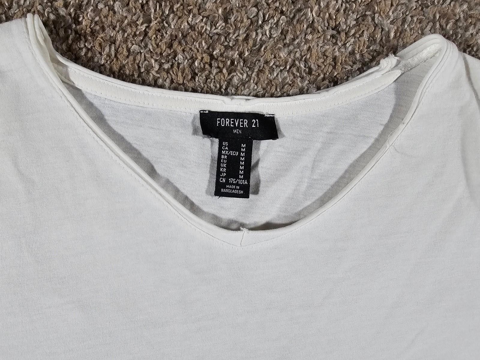 Forever 21 Forever 21 Mens Medium White Tshirt Size US M / EU 48-50 / 2 - 2 Thumbnail
