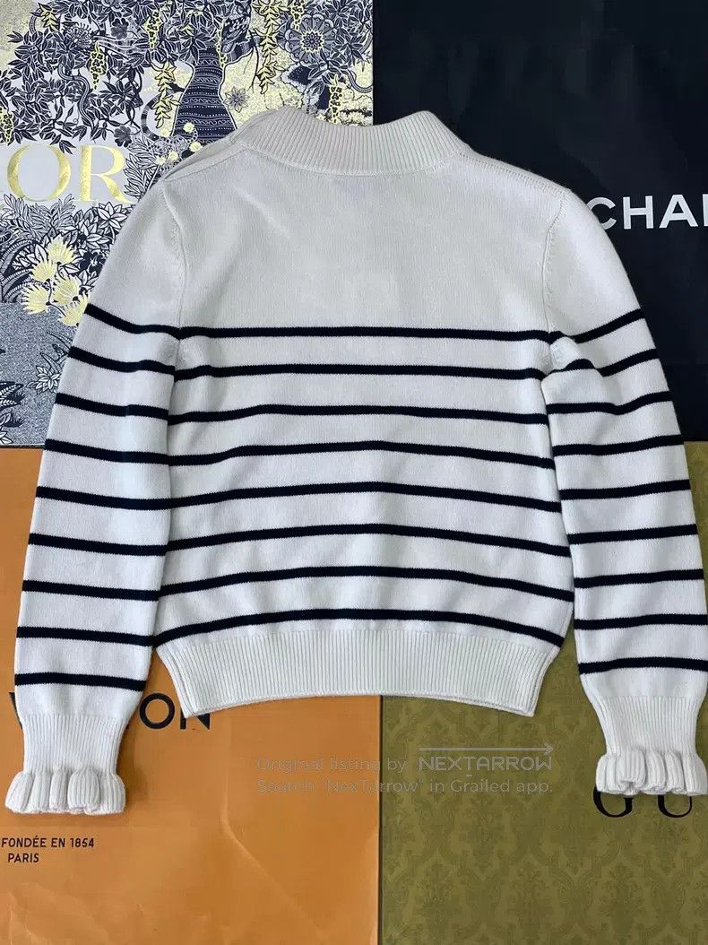 Chanel Chanel Black and white large logo knitted striped sweater Size XXS / US 00 / IT 34 - 3 Thumbnail
