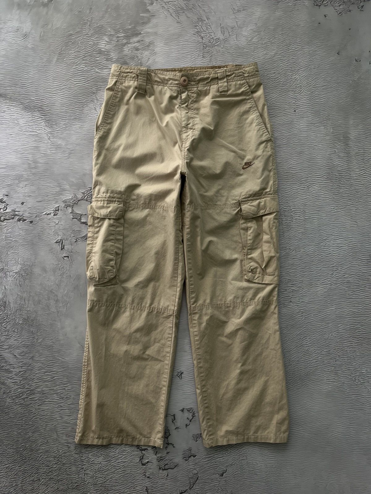 Nike Y2K Nike Vintage Cargo Pants Streetwear Japanese Style Beige Size US 30 / EU 46 - 2 Thumbnail