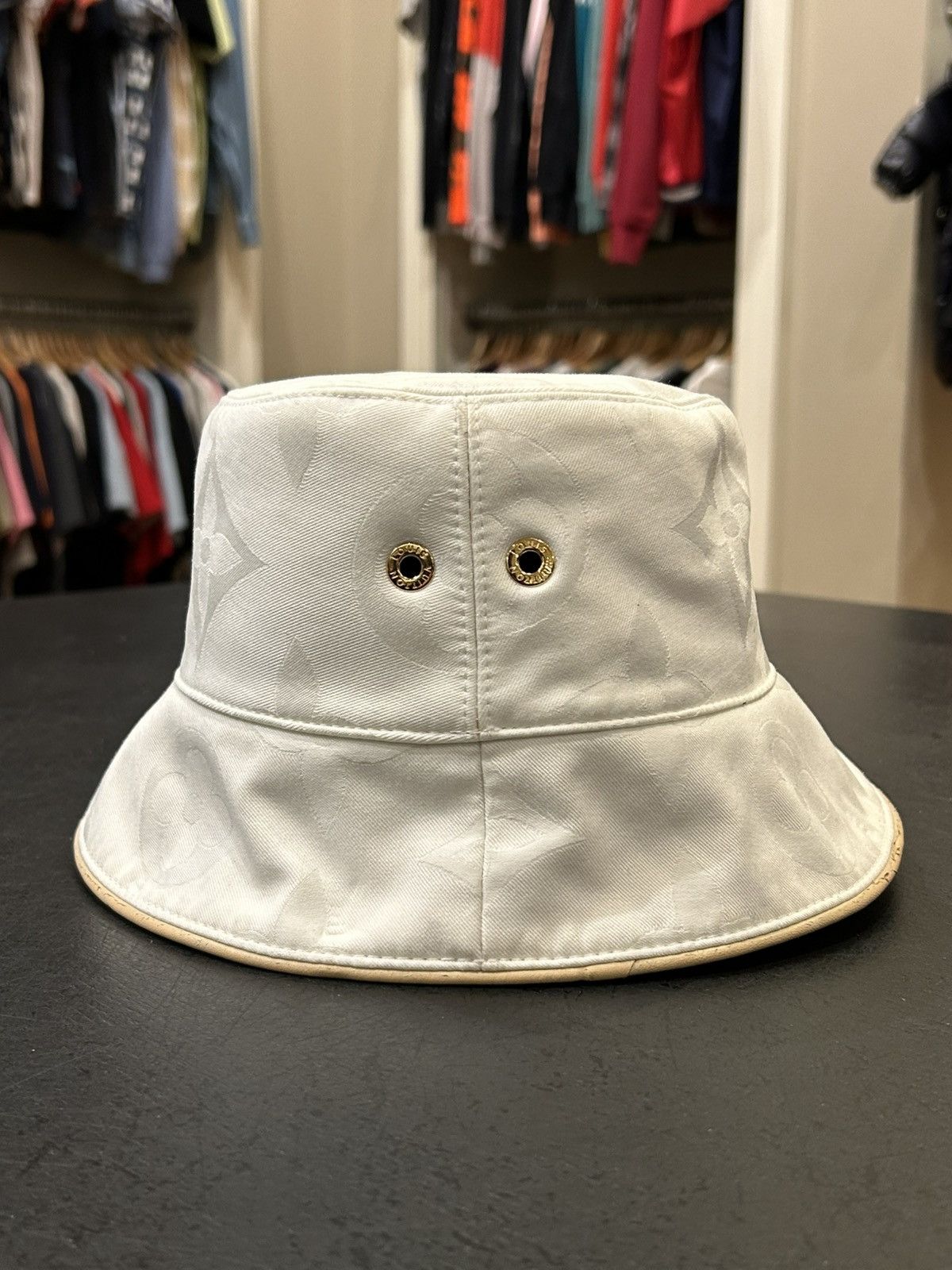 Louis Vuitton Louis Vuitton Reversible Bucket Hat Size ONE SIZE - 3 Thumbnail