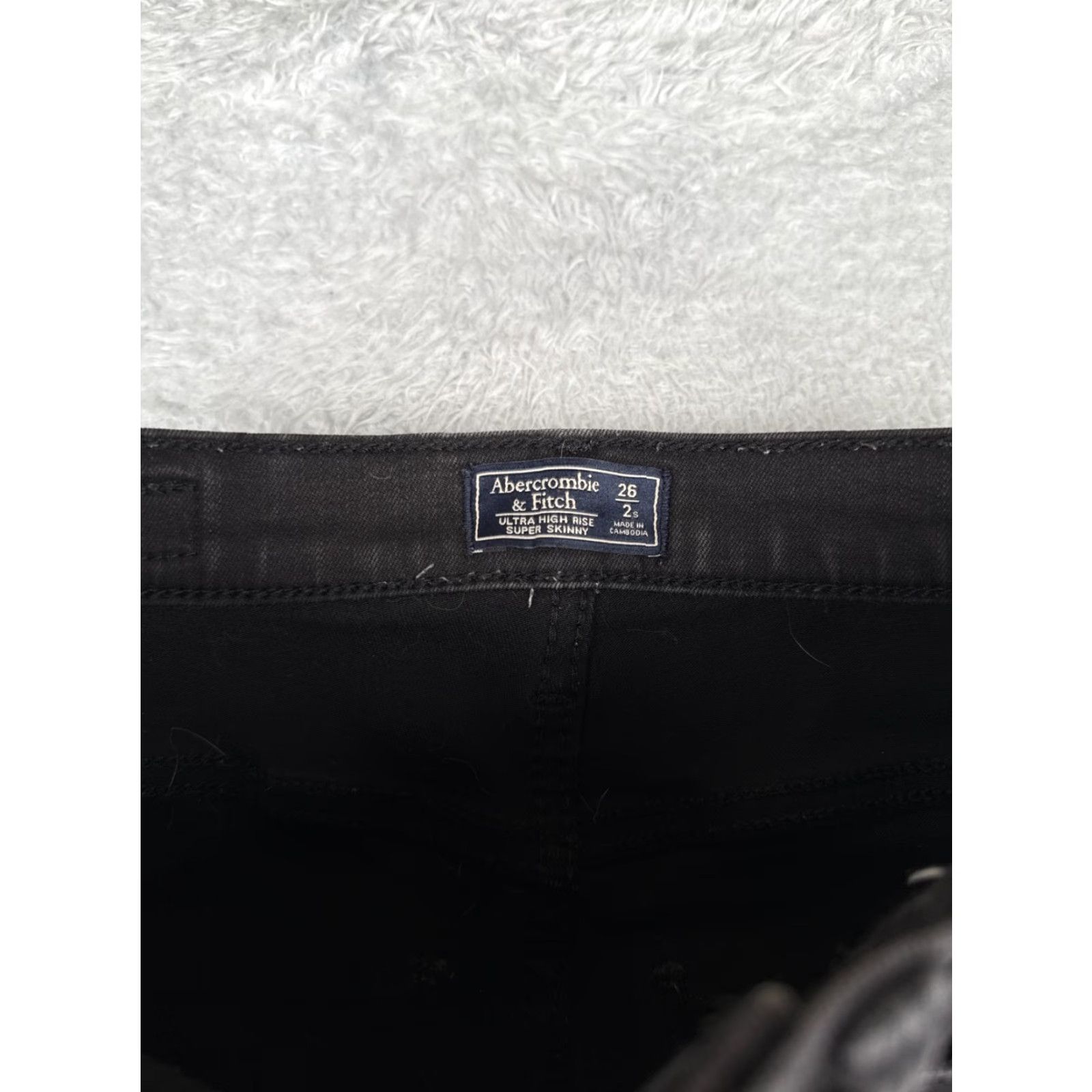 Abercrombie & Fitch Abercrombie & Fitch Jeans Womens 2 Black Ultra High Rise Super Skinny Distressed - Denim - 5-Pocket - Zip Button - Machine Washable - Regular Size 26" / US 2 / IT 38 - 6 Thumbnail