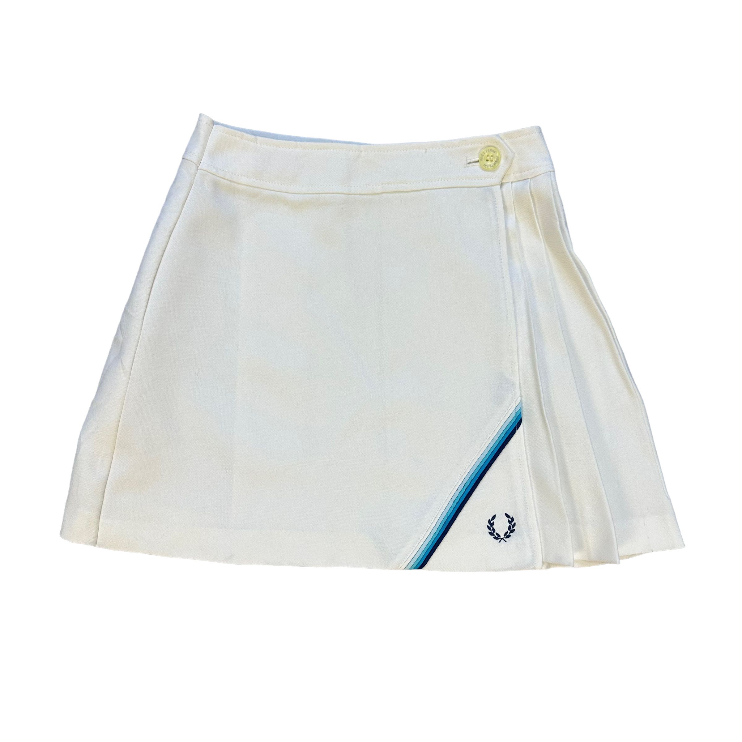image of Fred Perry Sports Wear White Skirts 7459-147, Women's (Size 23)
