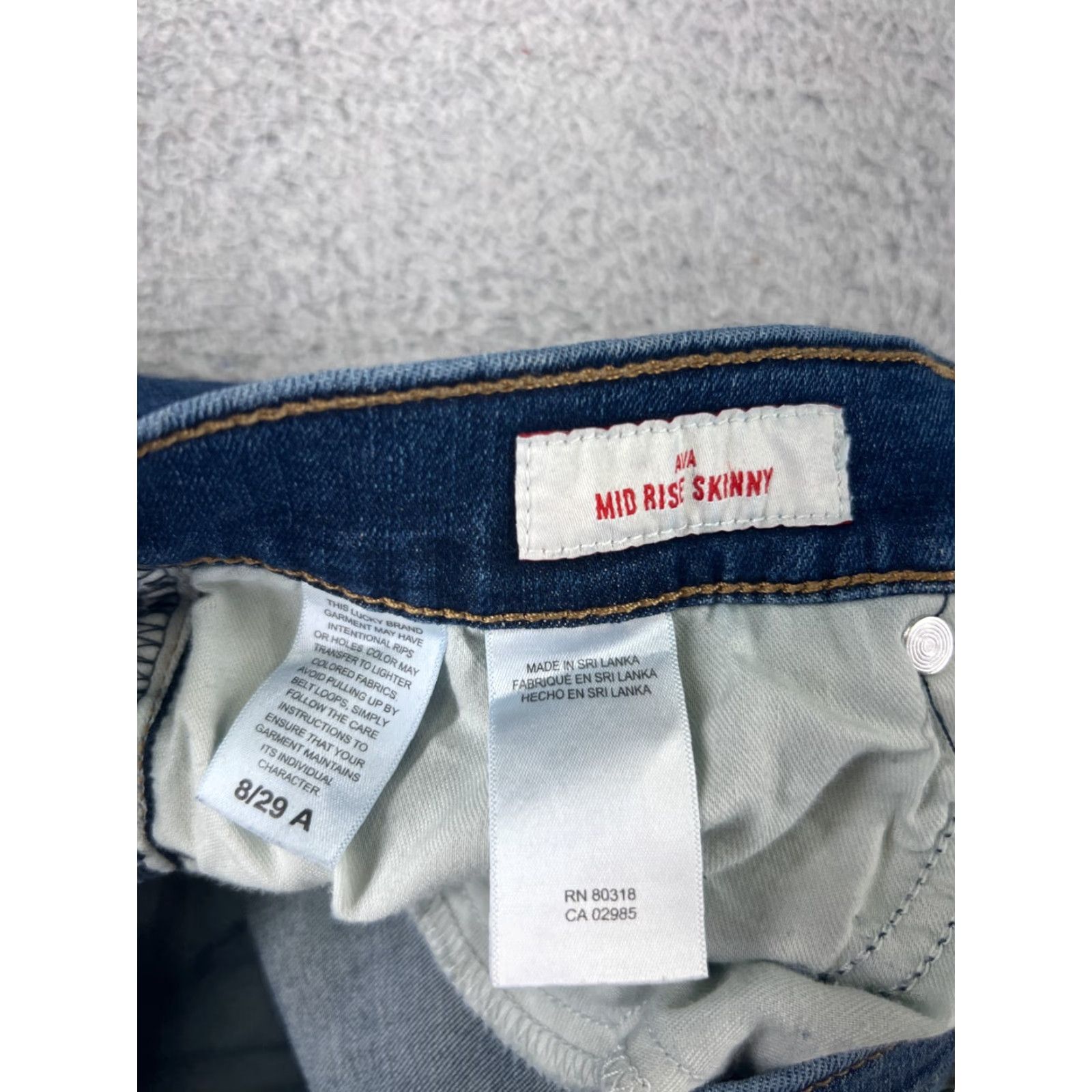 Vintage VINTAGE not applicable; rely on original: "Lucky Pants Womens 8 Blue Denim Jeans Ava Mid Rise Skinny Cotton Blend 29x25" Size 30" / US 8 / IT 44 - 7 Thumbnail