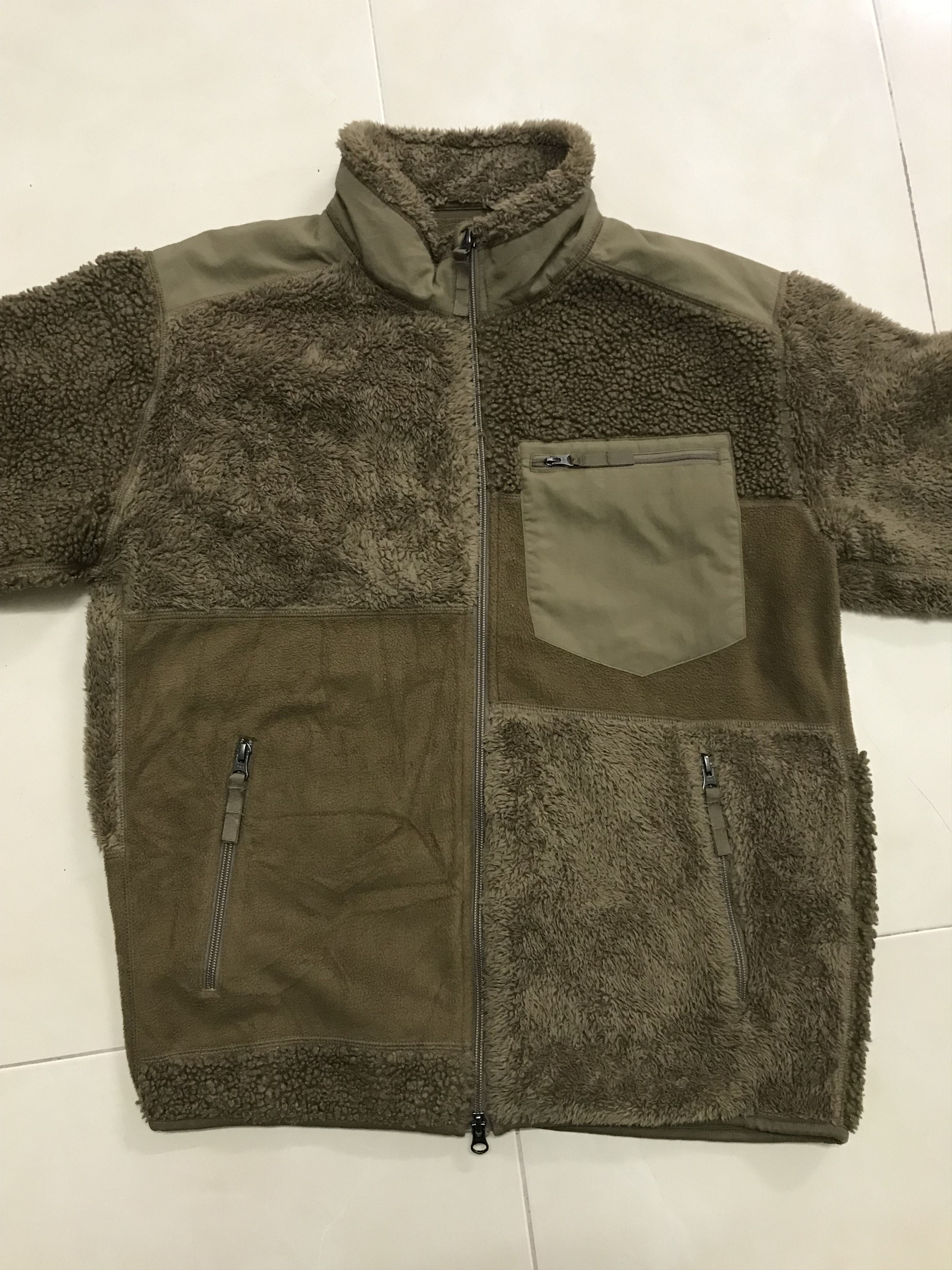 Engineered Garments × Uniqlo SWEATER FLEECE UNIQLO x ENGINEERED GARMENTS Size US M / EU 48-50 / 2 - 3 Thumbnail