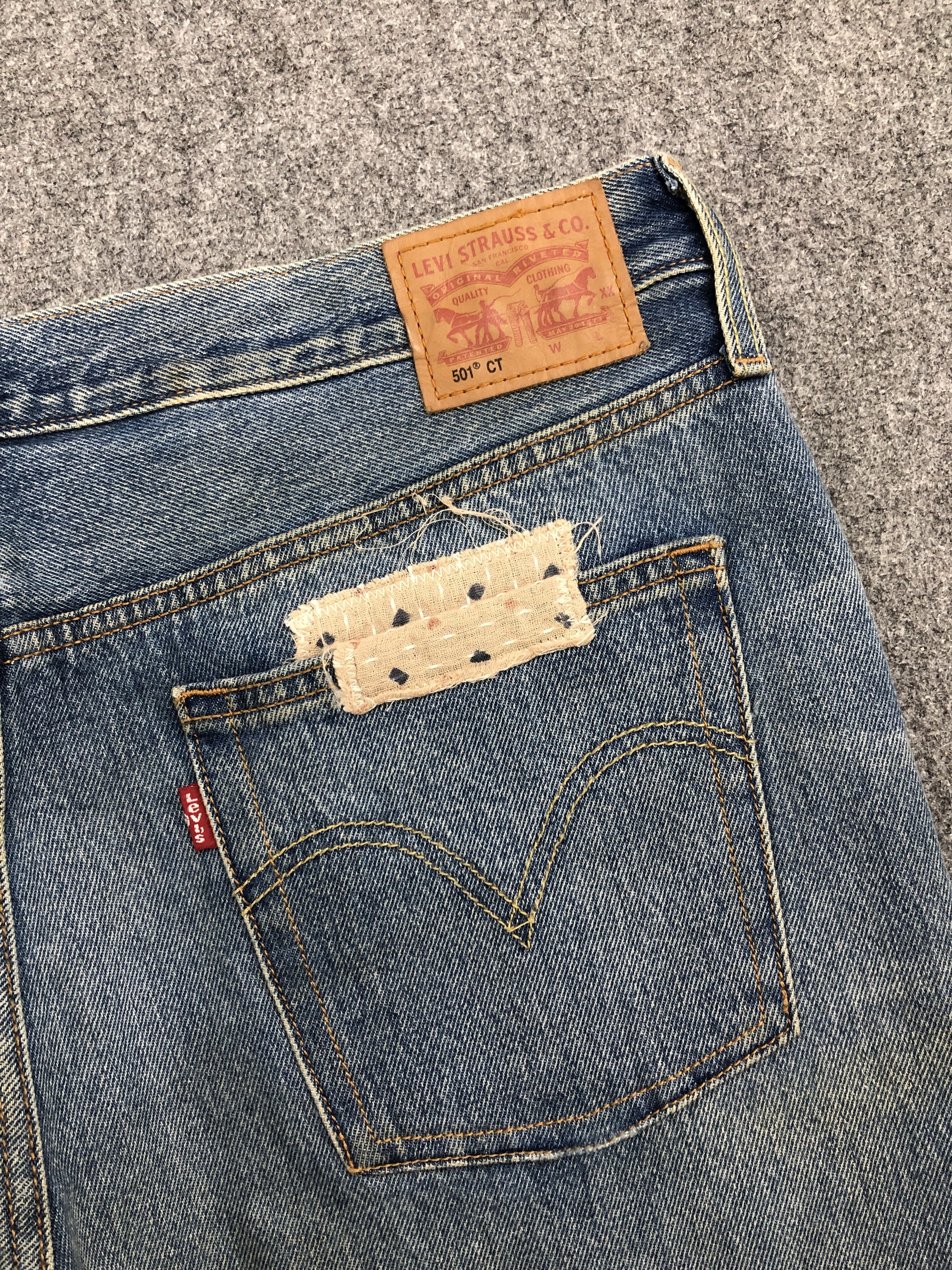 Levi's × Vintage Distressed Vintage Levis 501 Floral Patches Jeans Size US 36 / EU 52 - 16 Thumbnail