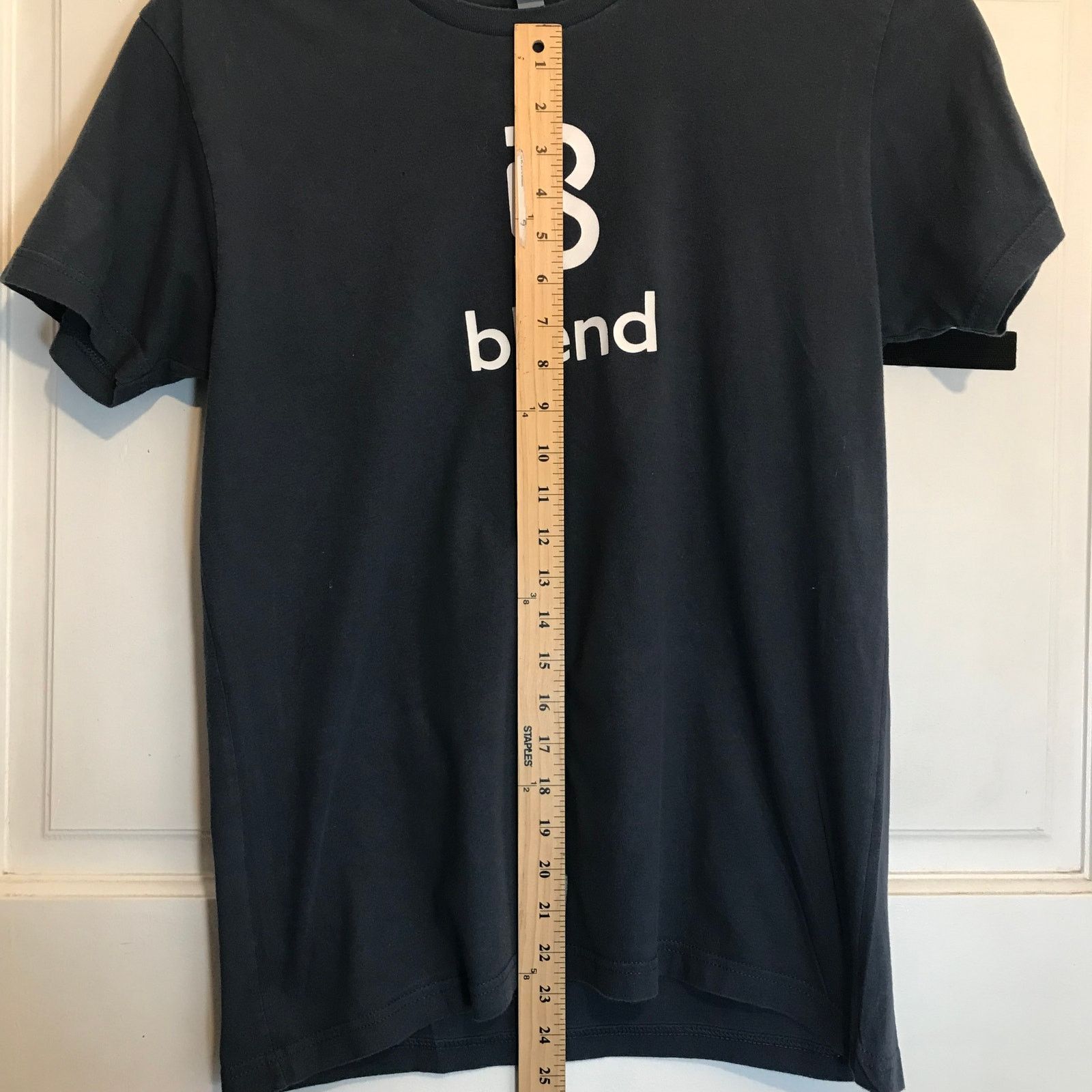 Next Level Apparel NEXT LEVEL Blend Logo T-Shirt Men's M Black Short Sleeved Size US M / EU 48-50 / 2 - 6 Thumbnail