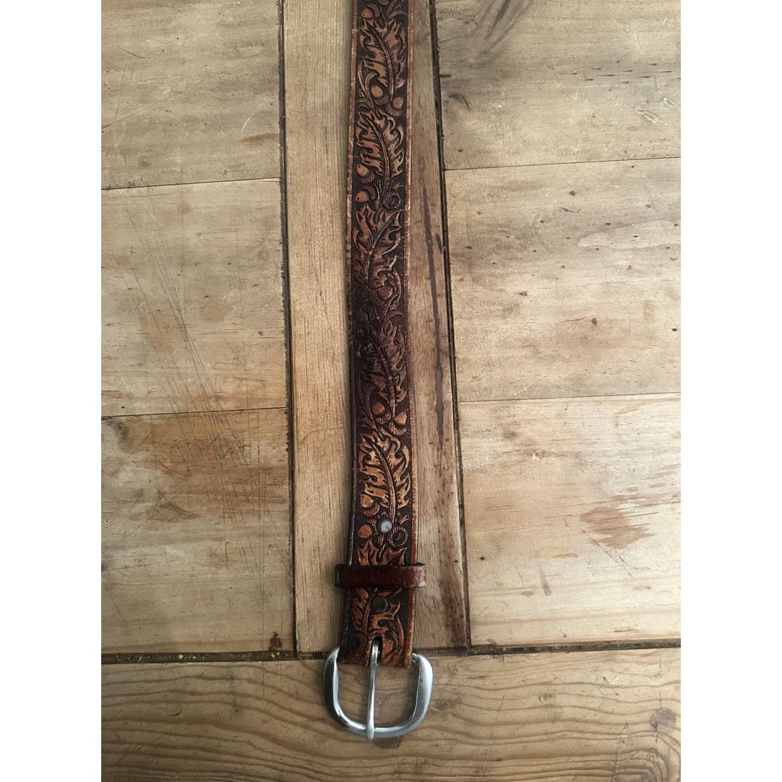 Vintage VINTAGE Cowboy Belt Leather Hand Tooled Floral Leaves 42.5” Long No Size L Brown Mens Womens Belt Size ONE SIZE - 4 Thumbnail