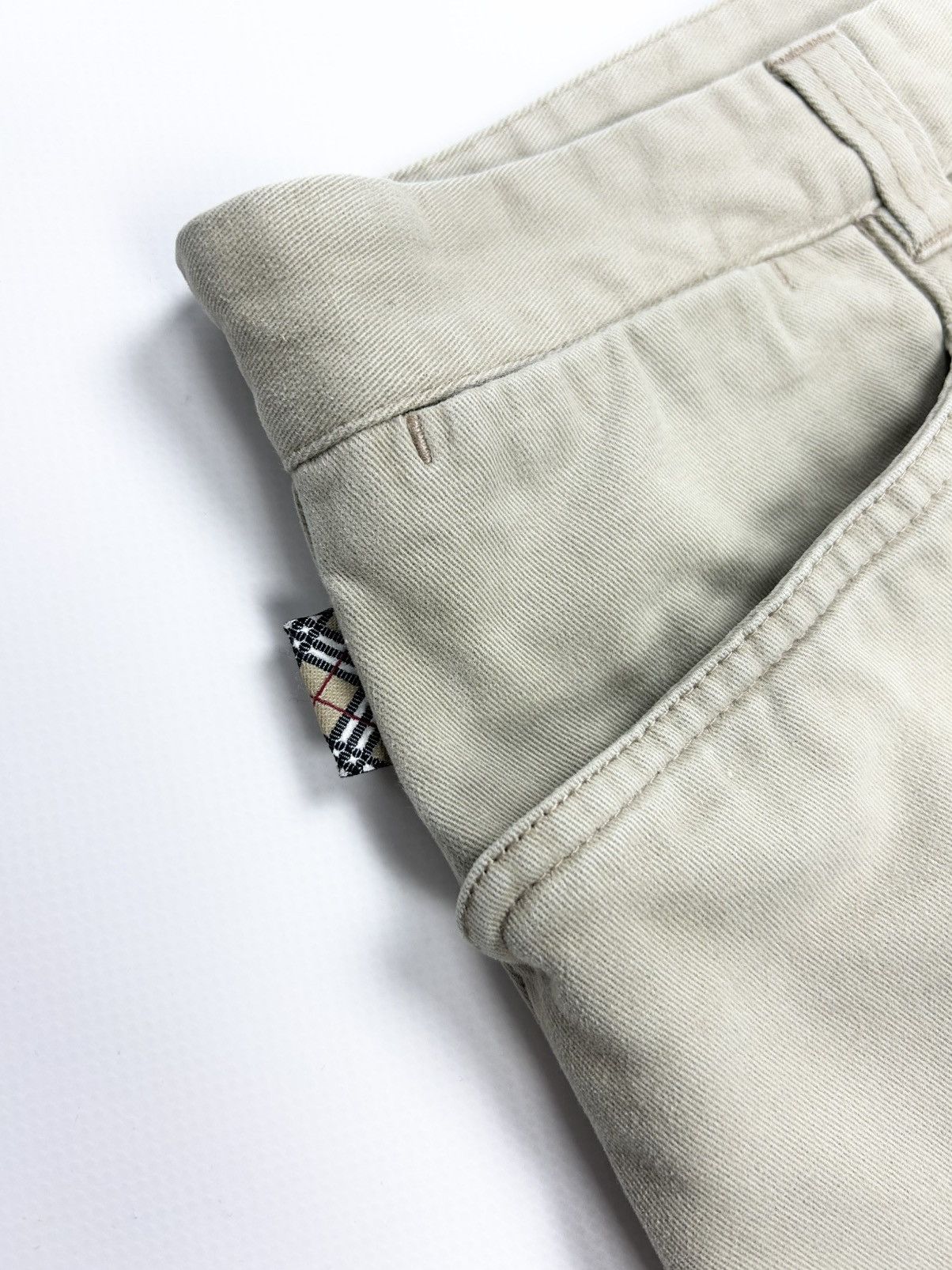 Burberry Vintage Burberry London Casual Pants In Soft Cream Jeans Size US 32 / EU 48 - 10 Thumbnail