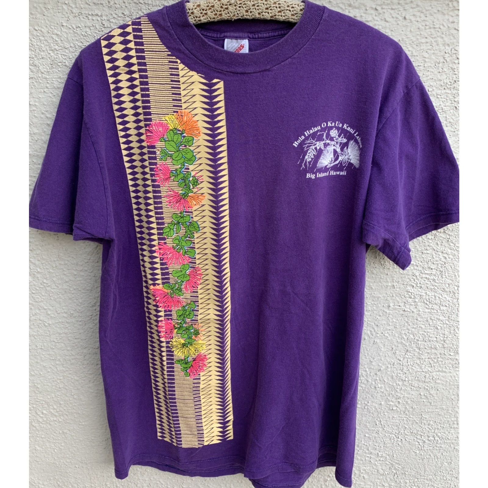 Jerzees VINTAGE Jerzees T-Shirt Men L Purple Hawaiian Graphic Print 1995 Johnny Lum Ho Hula Halau O Ka Ua Kani Lehua Hawaii Shirt Size US L / EU 52-54 / 3 - 3 Thumbnail