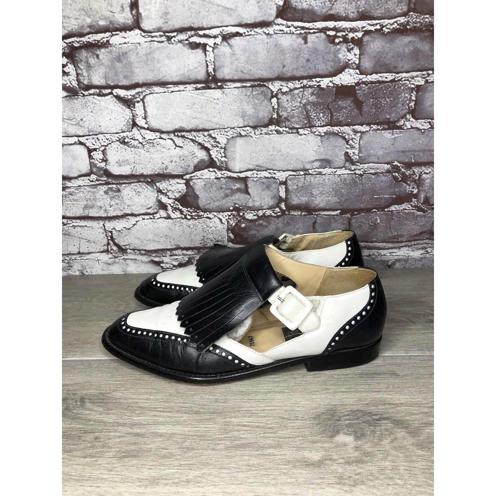 Kenneth Cole Kenneth Cole New York Black White Leather Kiltie Flats Shoes Size US 9 / IT 39 - 9 Thumbnail