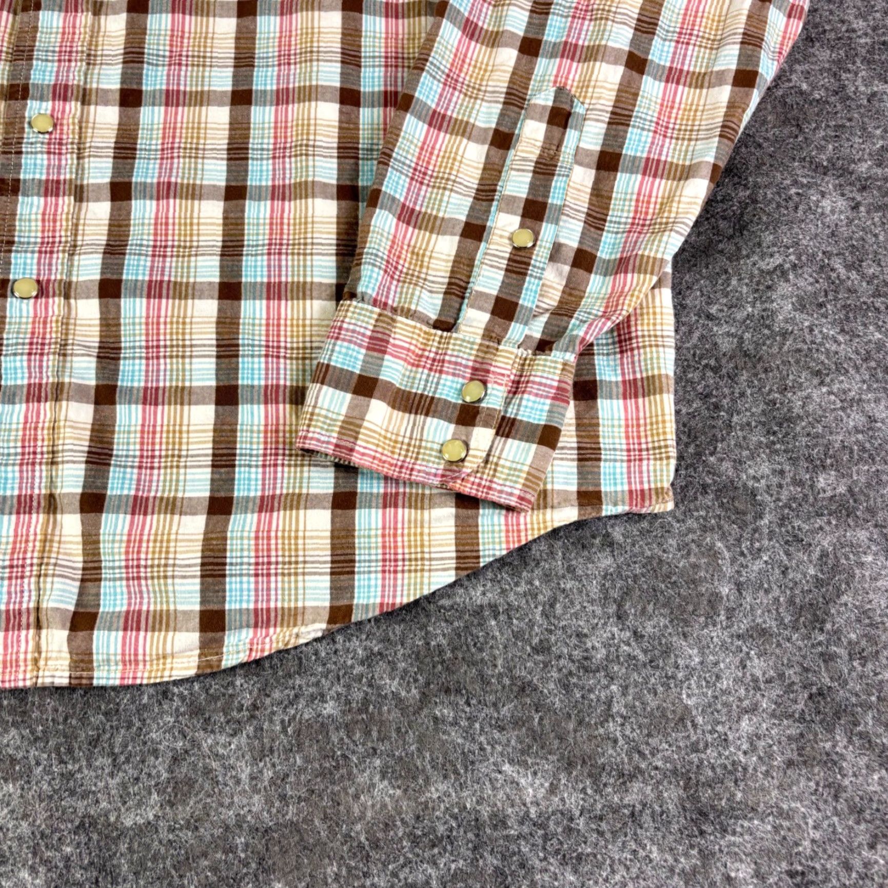 Aeropostale Aeropostale Mens Plaid Button-Up Shirt XL Long Sleeve Nylon? No, Cotton Western Shirt Button-Down 90s Vintage Casual Brown Size US XL / EU 56 / 4 - 6 Thumbnail