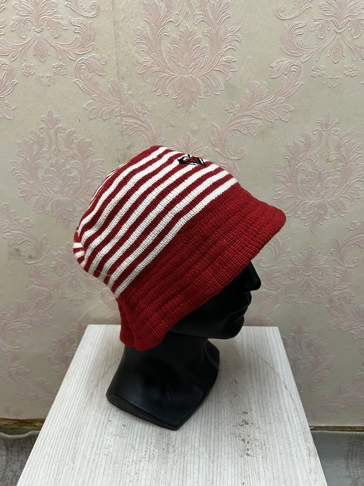 Vintage Vintage Roxy Surf Style Beanie Hats Size ONE SIZE - 4 Thumbnail