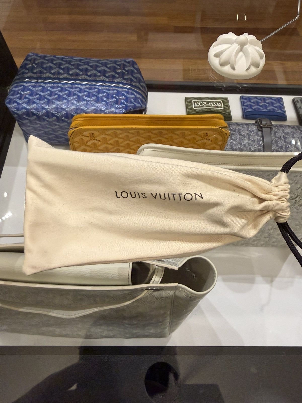 Louis Vuitton Louis Vuitton Noir en Metal Monogram Glasses Size ONE SIZE - 9 Thumbnail