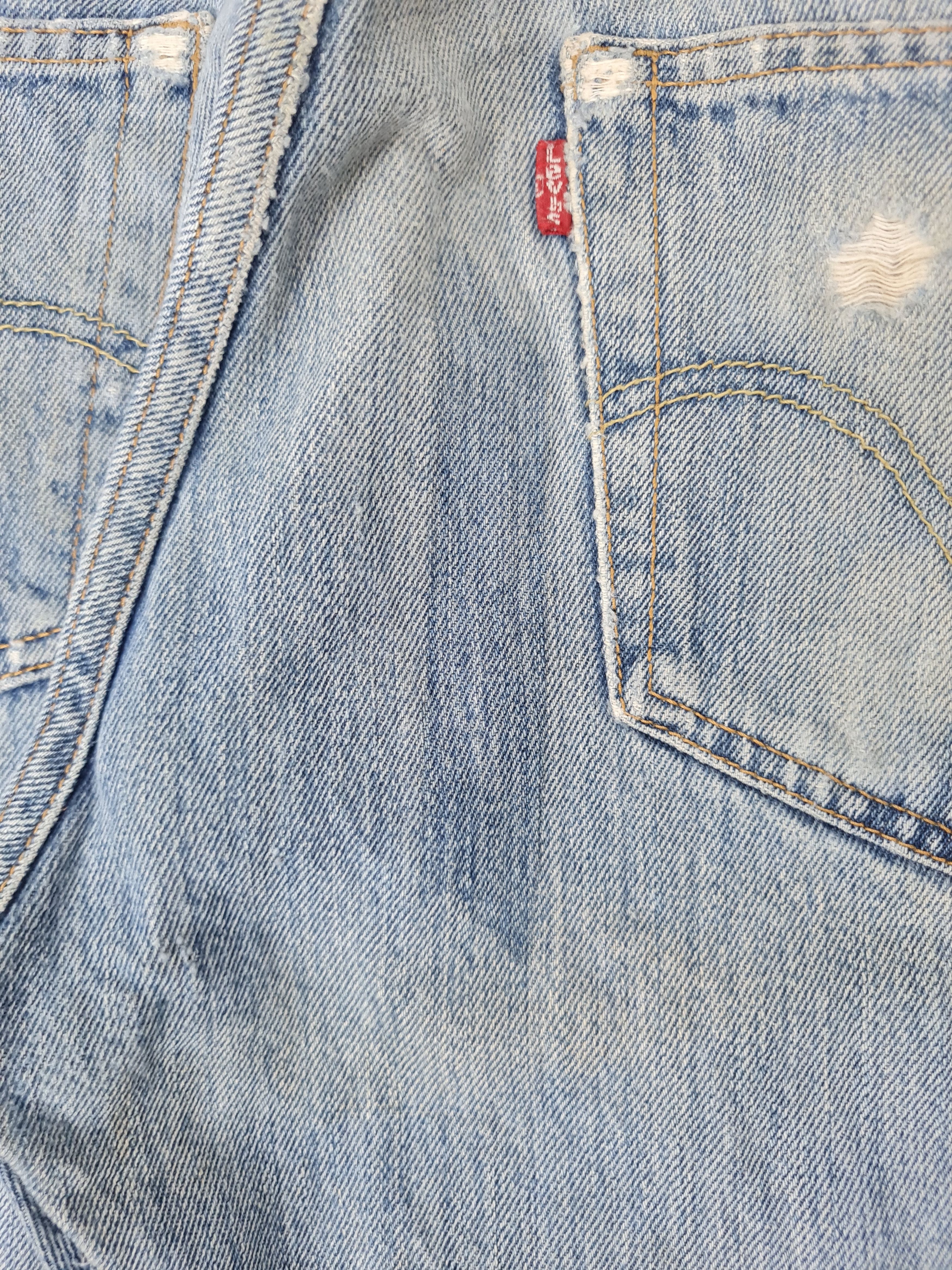 Levi's Vtg LEVIS 501 Distressed Faded Ripped Jeans L0385 Size 34X29 Size US 34 / EU 50 - 12 Thumbnail