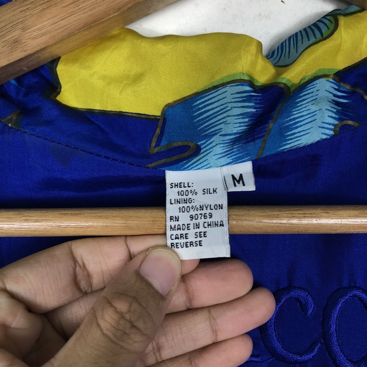 Vintage 🔥90’s Silk Bomber Jacket Coaco Full Print Issey Miyake Size US M / EU 48-50 / 2 - 17 Thumbnail