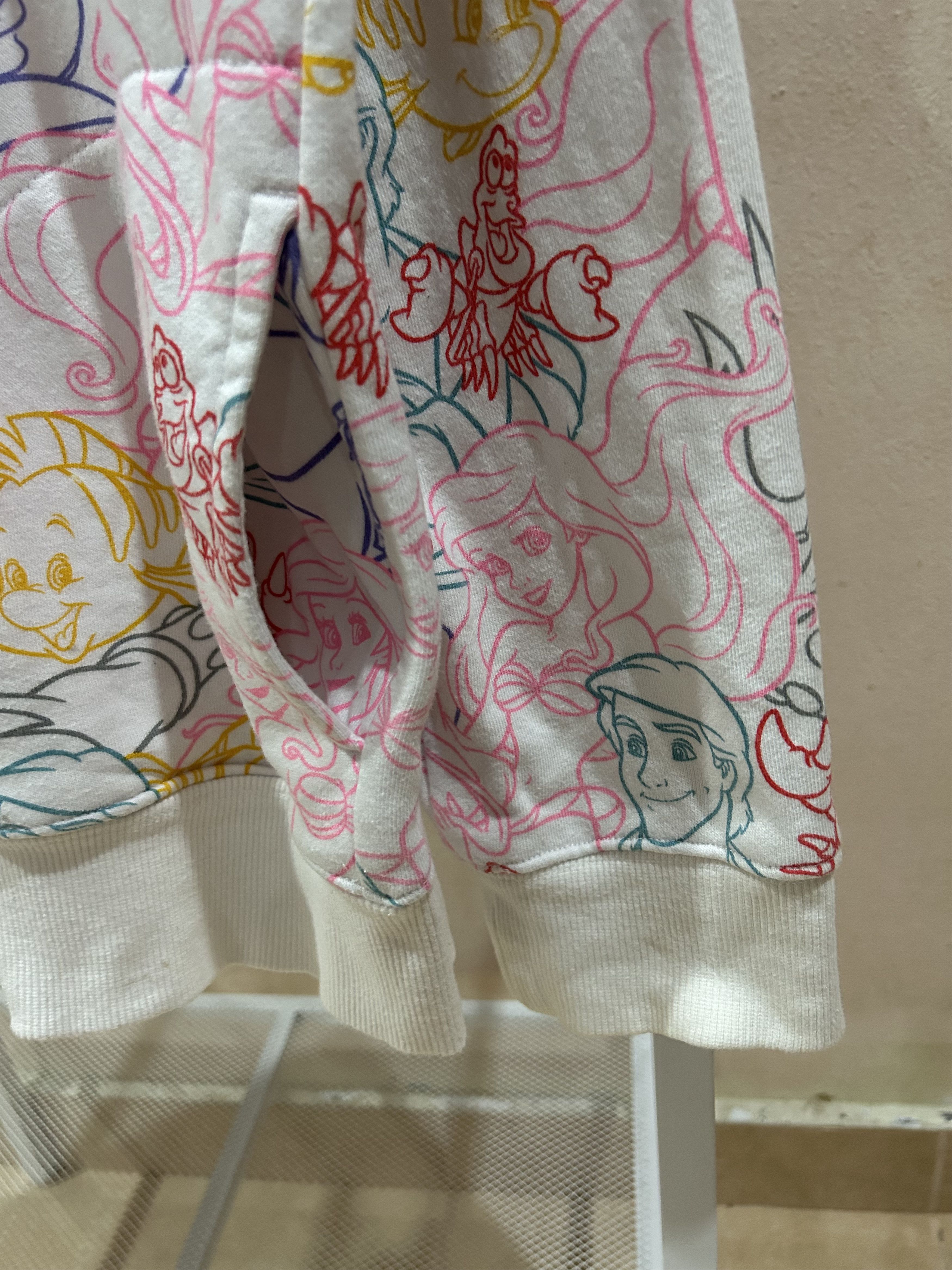 Disney RARE Vintage Tokyo Disneyland Resort The Little Mermaid AOP Size US L / EU 52-54 / 3 - 3 Thumbnail