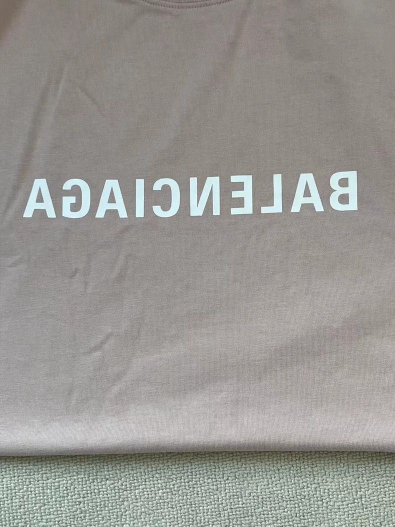 Balenciaga Balenciaga Monogrammed Crew Neck Pullover Short Sleeve Dro Size L / US 10 / IT 46 - 3 Thumbnail