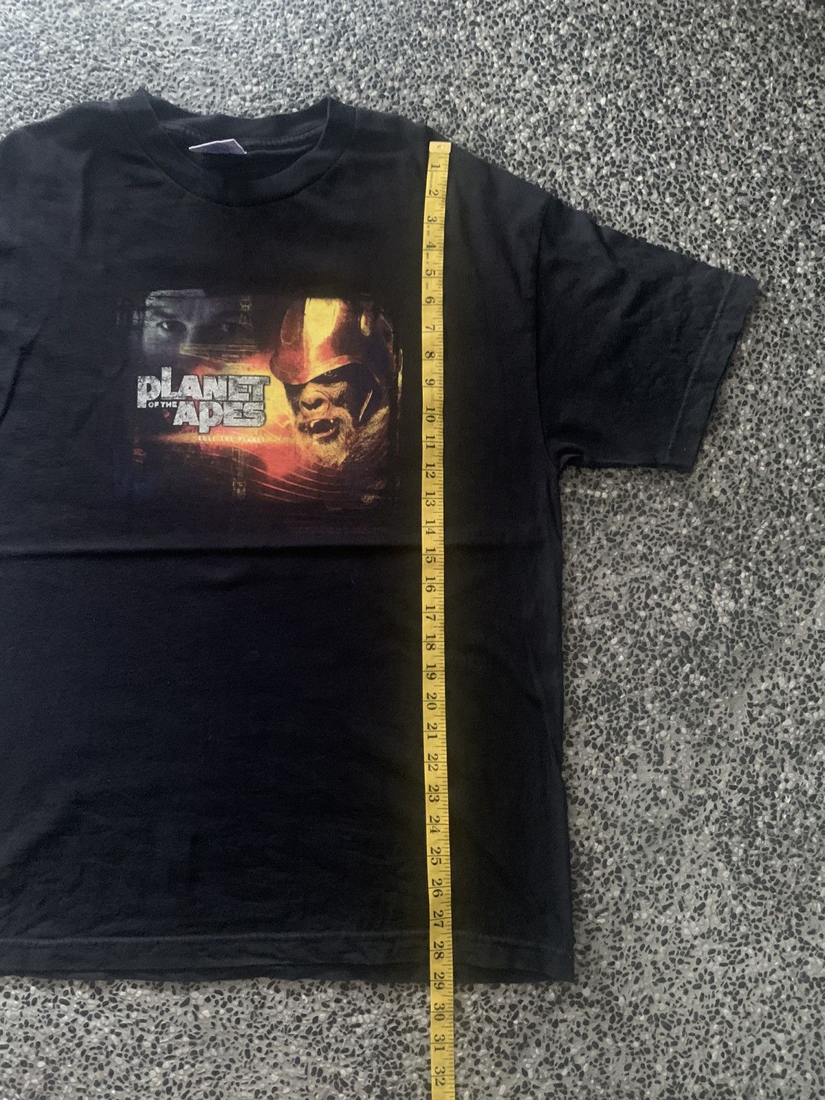 Vintage Vintage 2001 Planet Of The Apes Movie Promo T shirt Size US XL / EU 56 / 4 - 9 Thumbnail