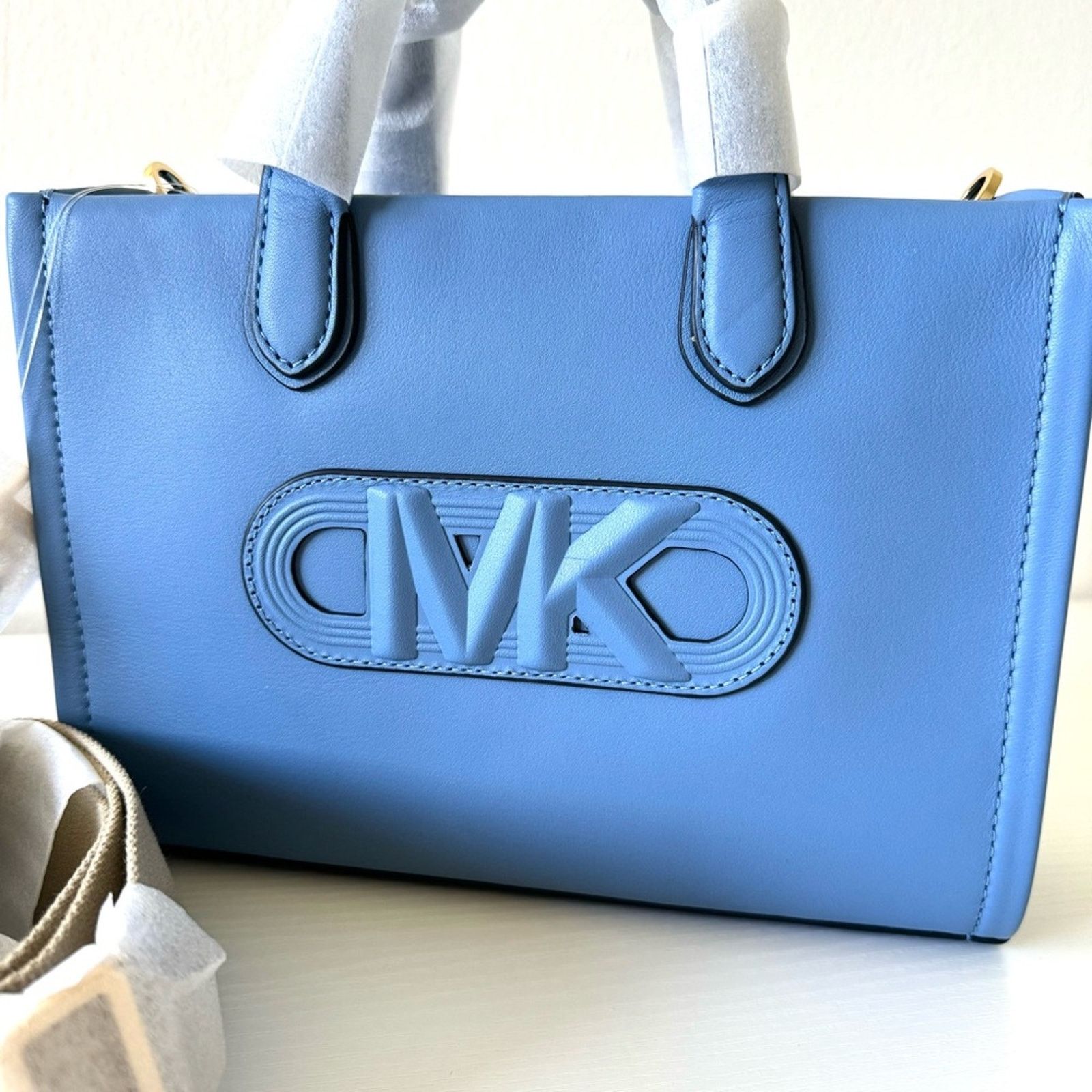 Michael Kors NWT! MICHAEL KORS GIGI French Blue Handbag, Small, MSPR. 450 Size ONE SIZE - 4 Thumbnail