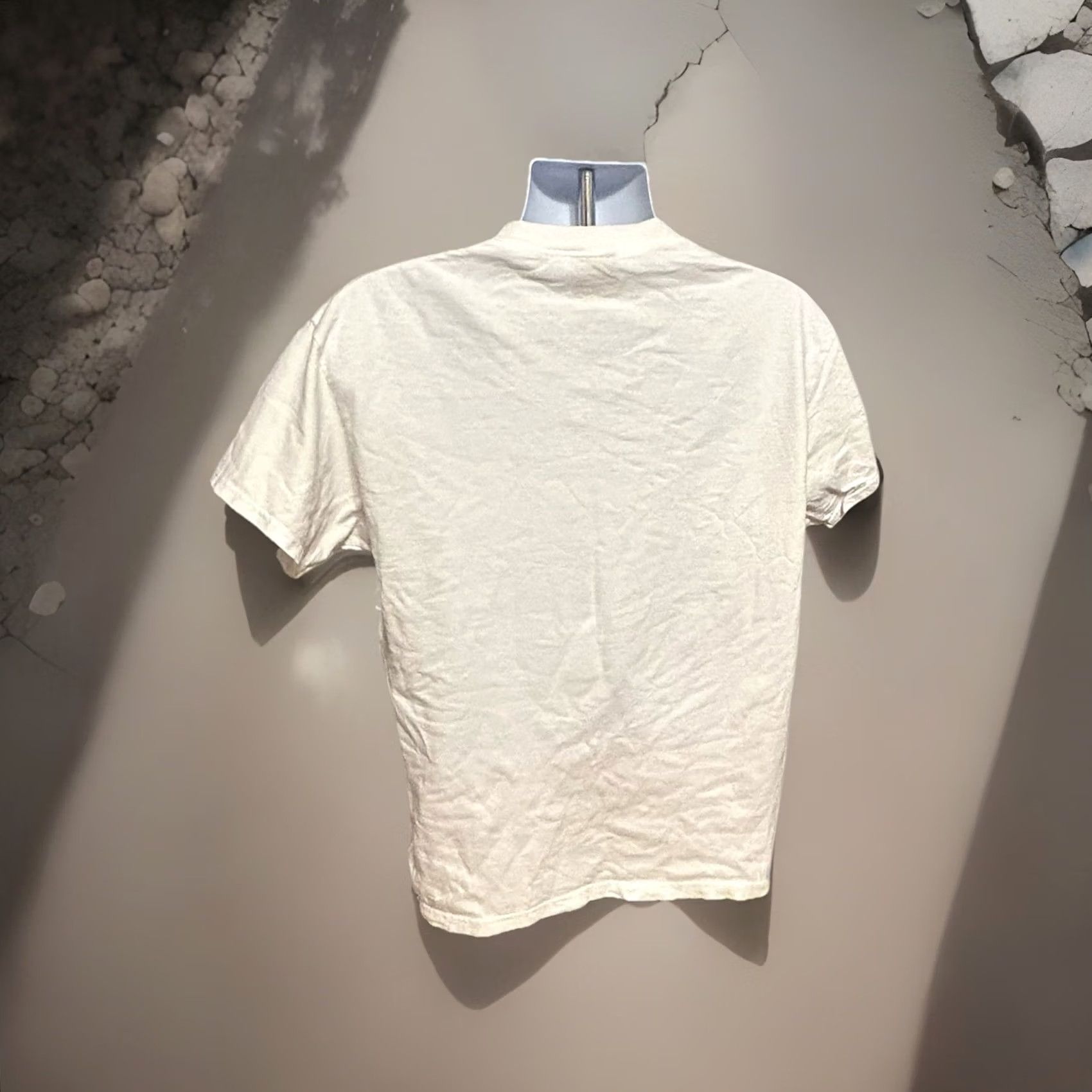 Nike VTG Nike Air Tee Shirt Men Large White Short Sleeve Center Logo Shirt Mens Nike Air Graphic Print 2000s Vintage Size US L / EU 52-54 / 3 - 2 Thumbnail