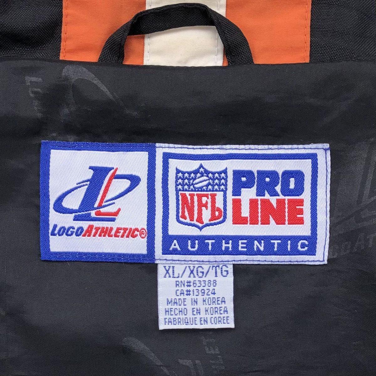 NFL VTG Logo Athletic Pro Line Cincinatti Bengals NFL Jacket Size US XL / EU 56 / 4 - 17 Thumbnail