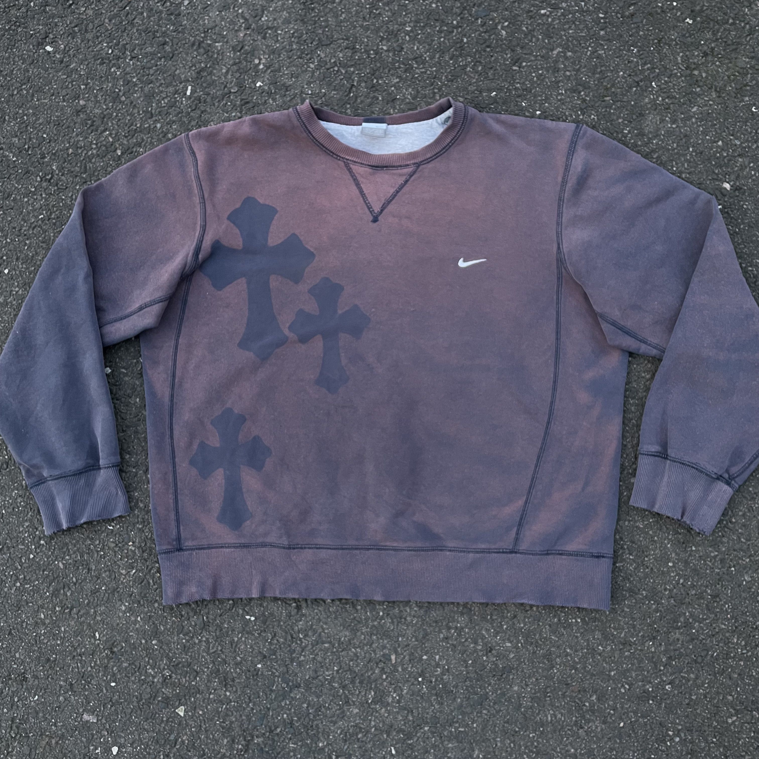 Nike Vintage Custom Nike Cross Graphic Sweatshirt Grunge faded Size US L / EU 52-54 / 3 - 6 Thumbnail