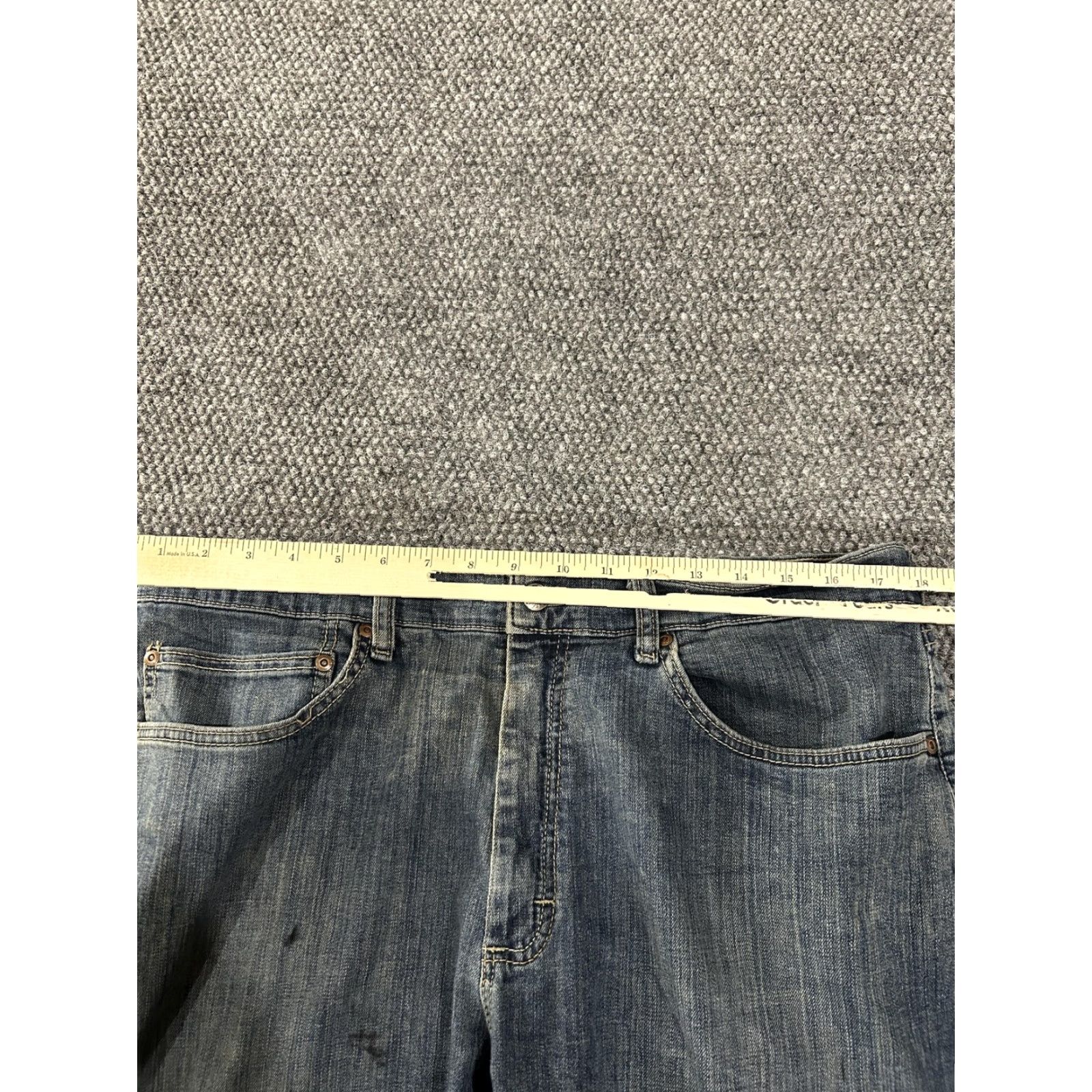 Lee Lee Jeans Mens 36x30 Blue Classic Fit Straight Leg Denim Stretch Jeans Mens 36 Inseam 30 Waist 36 Medium Blue Lee Brand Size US 36 / EU 52 - 5 Thumbnail