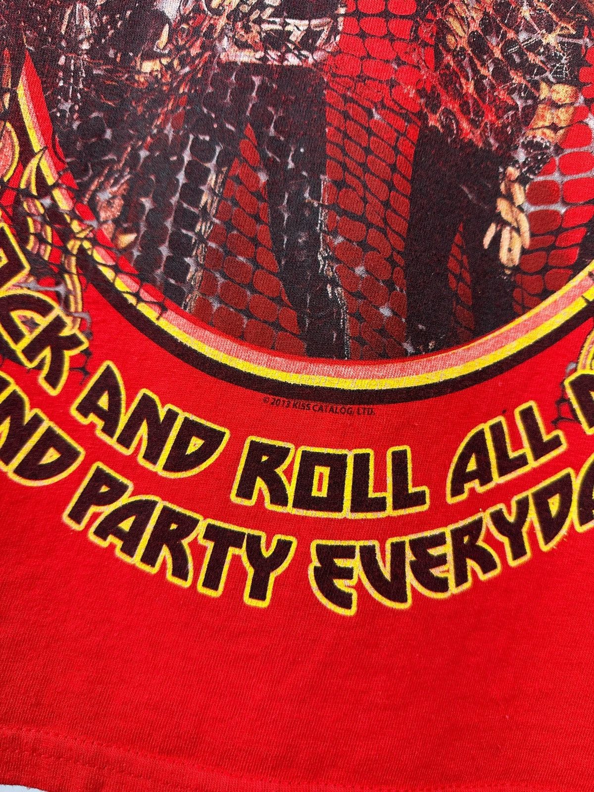KISS Vtg 2013 Kiss Rock And Roll All Nite And Party Everyday Tee Size US L / EU 52-54 / 3 - 8 Thumbnail