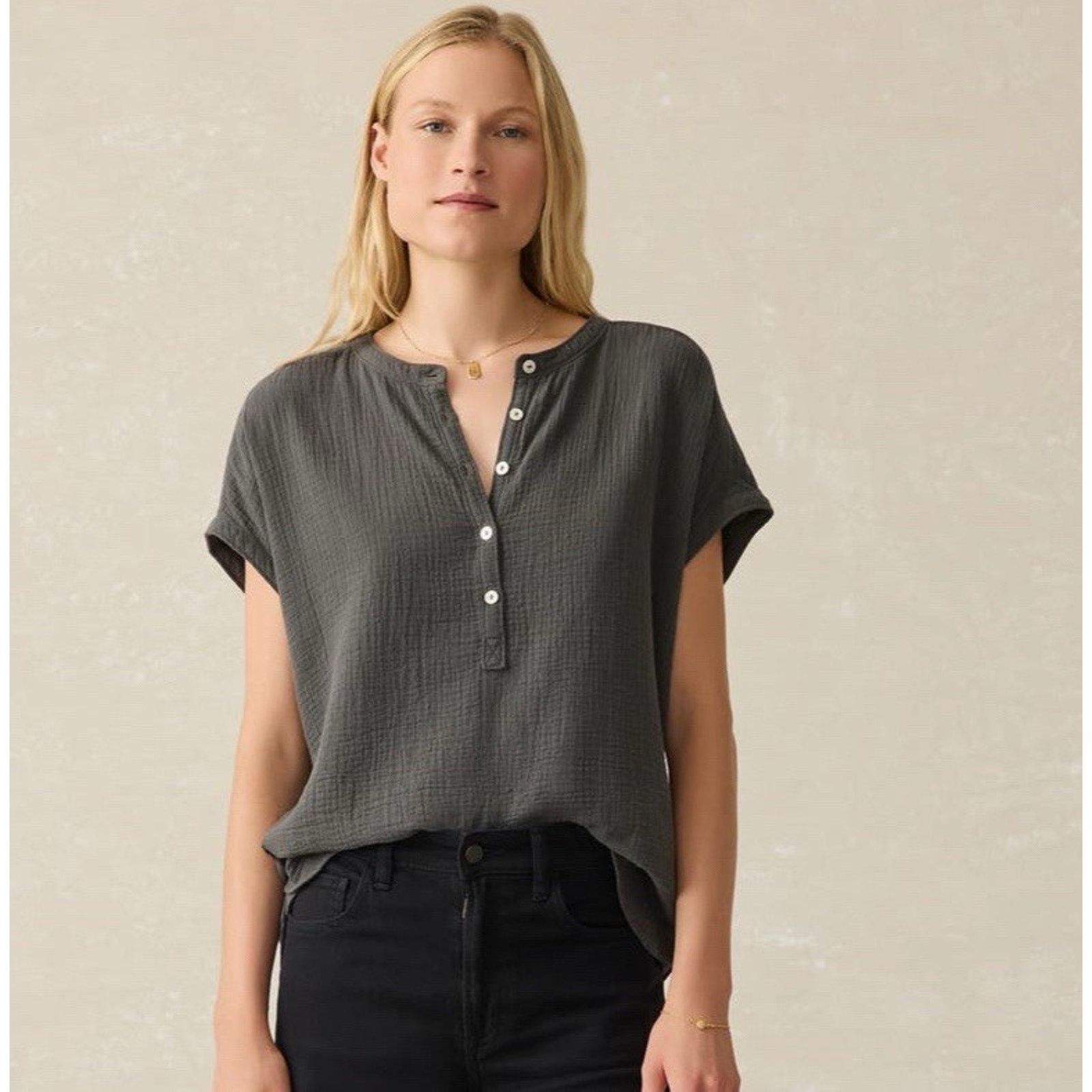 Faherty Faherty Gauze Organic 1/2 Button Shirt Grey Small A001612 Size S / US 4 / IT 40 - 2 Thumbnail